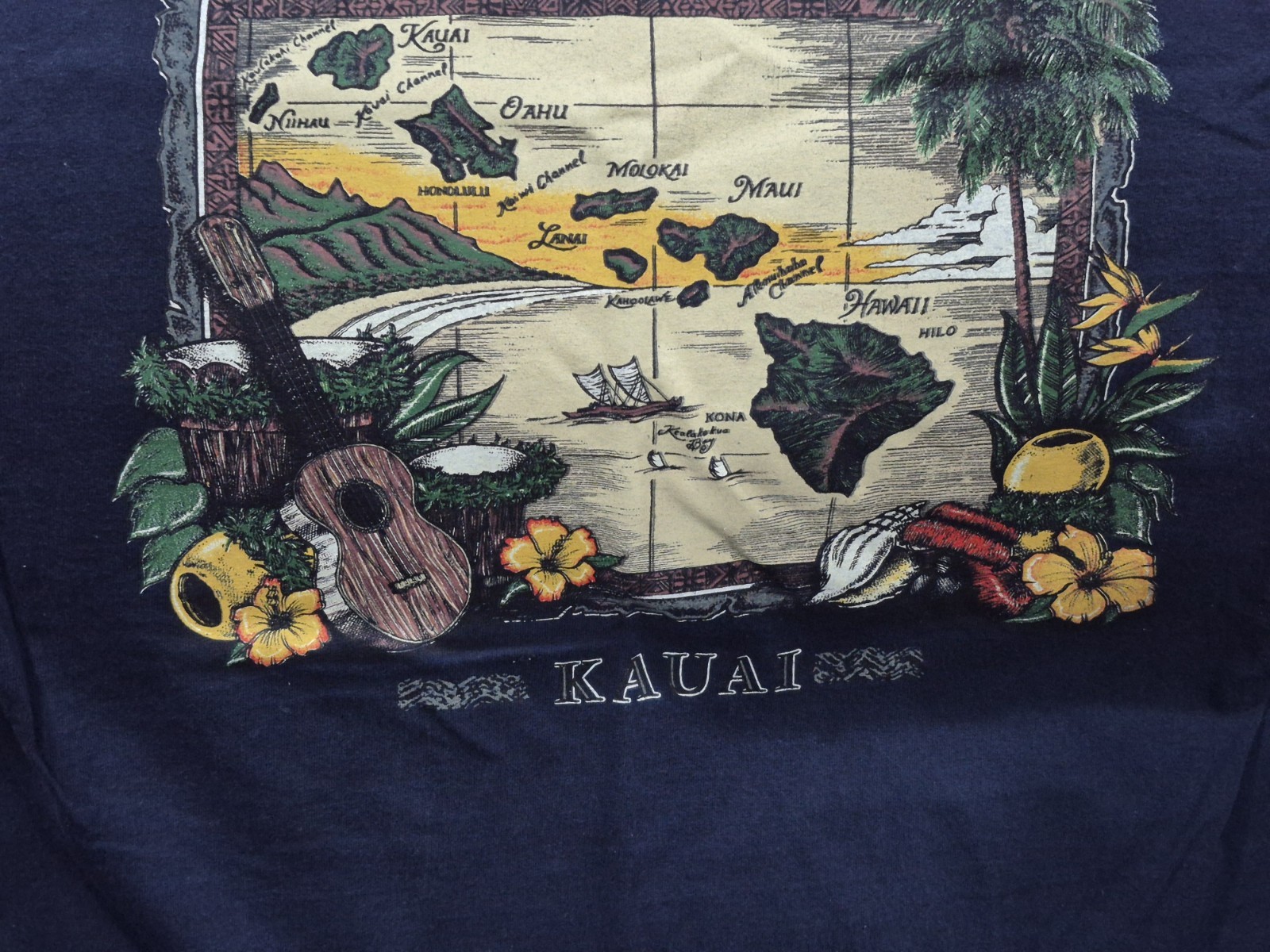 Kauai 100%Cotton Large Navy T-shirt Machine Washable