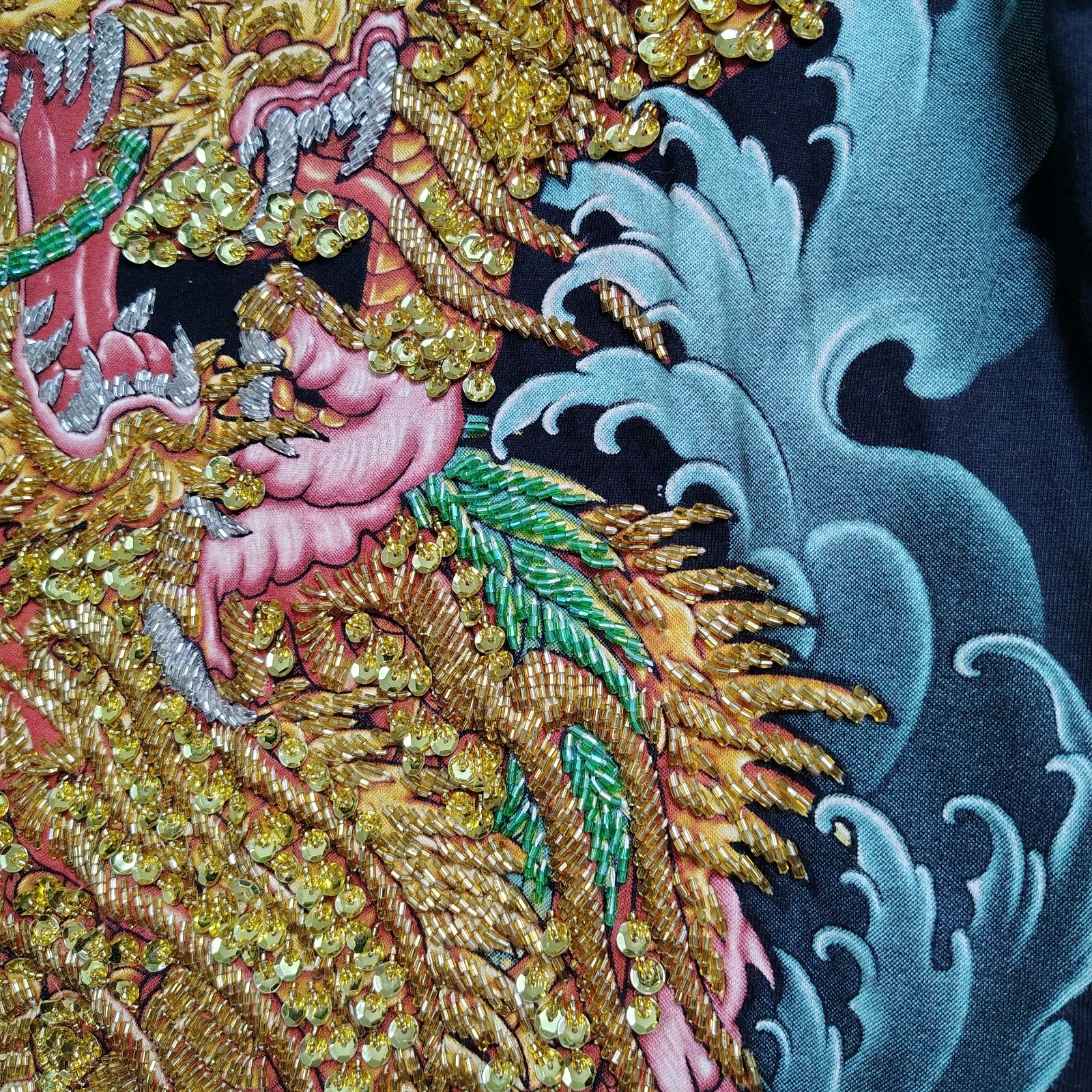 TARMAFIA Year of the Dragon Handmade Sequin & Beaded Mens L Shirt Power Fortune