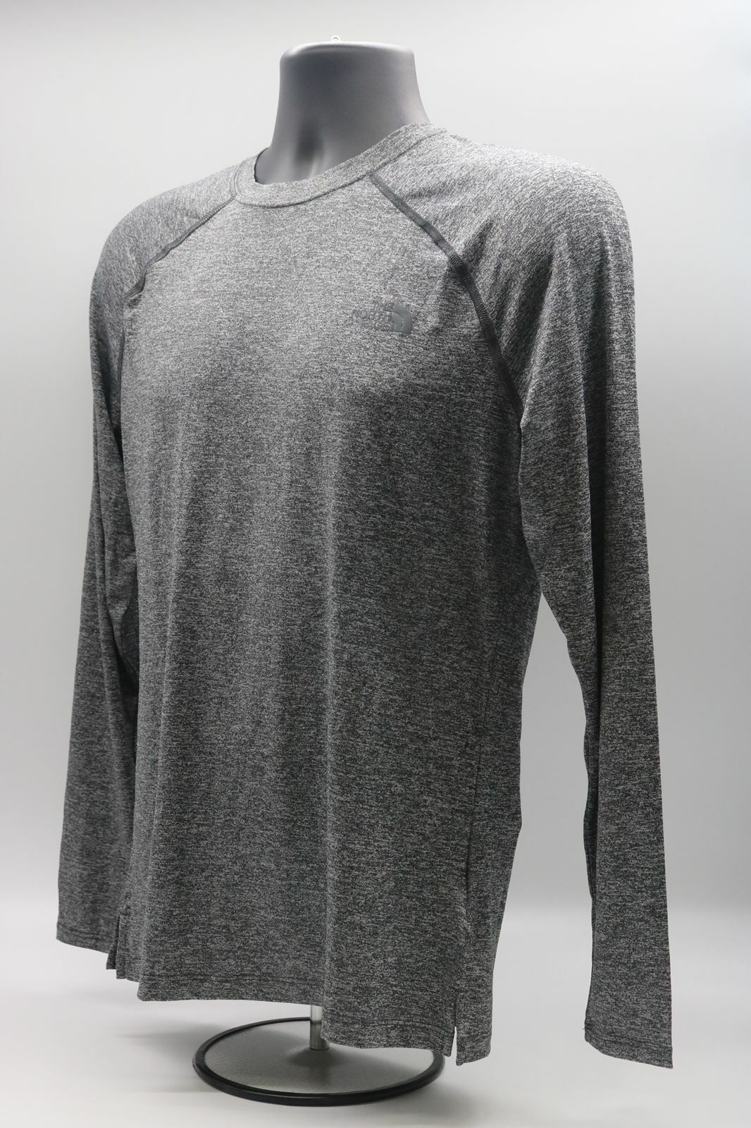 The North Face Men’s HyperLayer FD L/S Shirt Athletic ***NEW UPF30** G1246