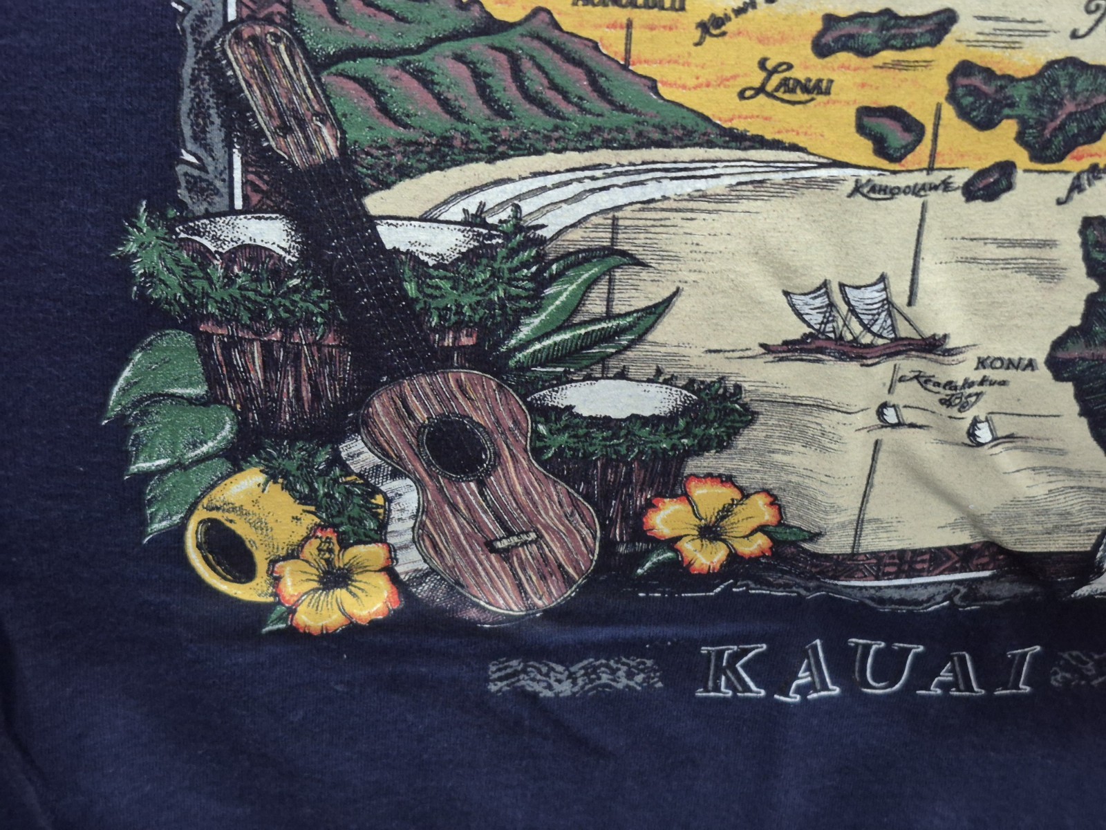 Kauai 100%Cotton Large Navy T-shirt Machine Washable