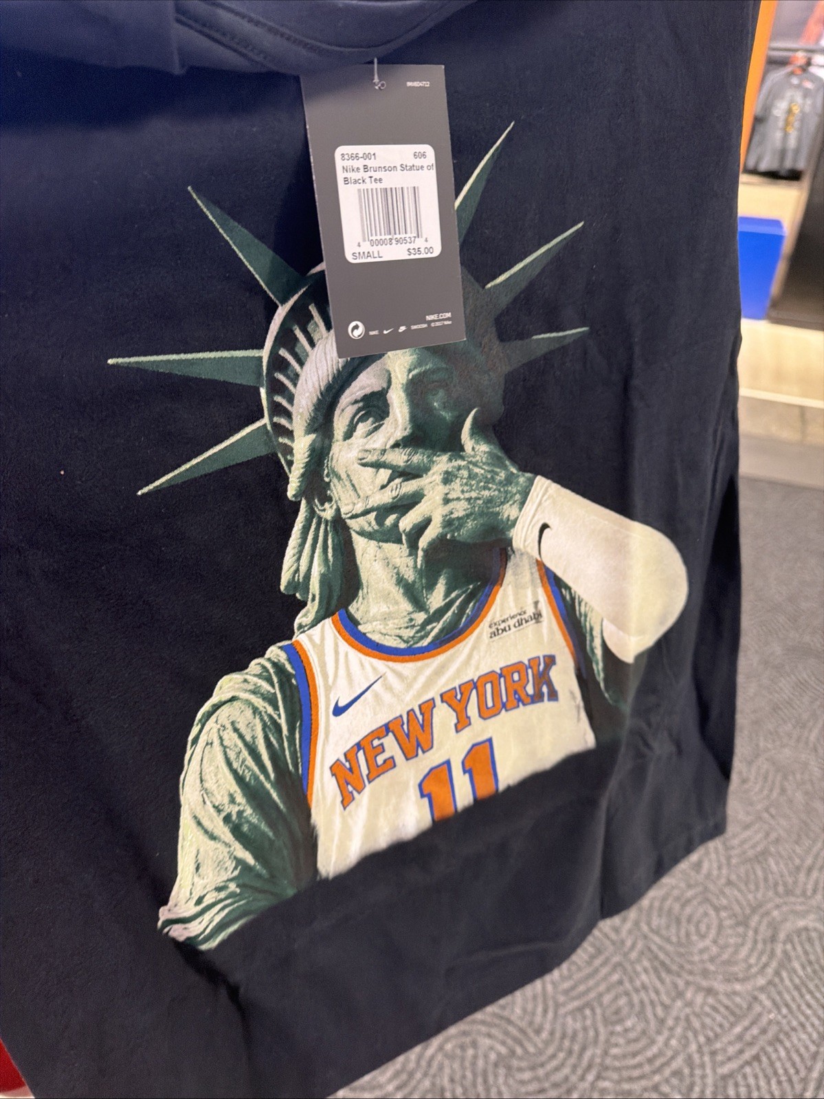 NEW Nike Men’s NYC Only Exclusive Statue of Liberty Knicks Brunson T-Shirt – S