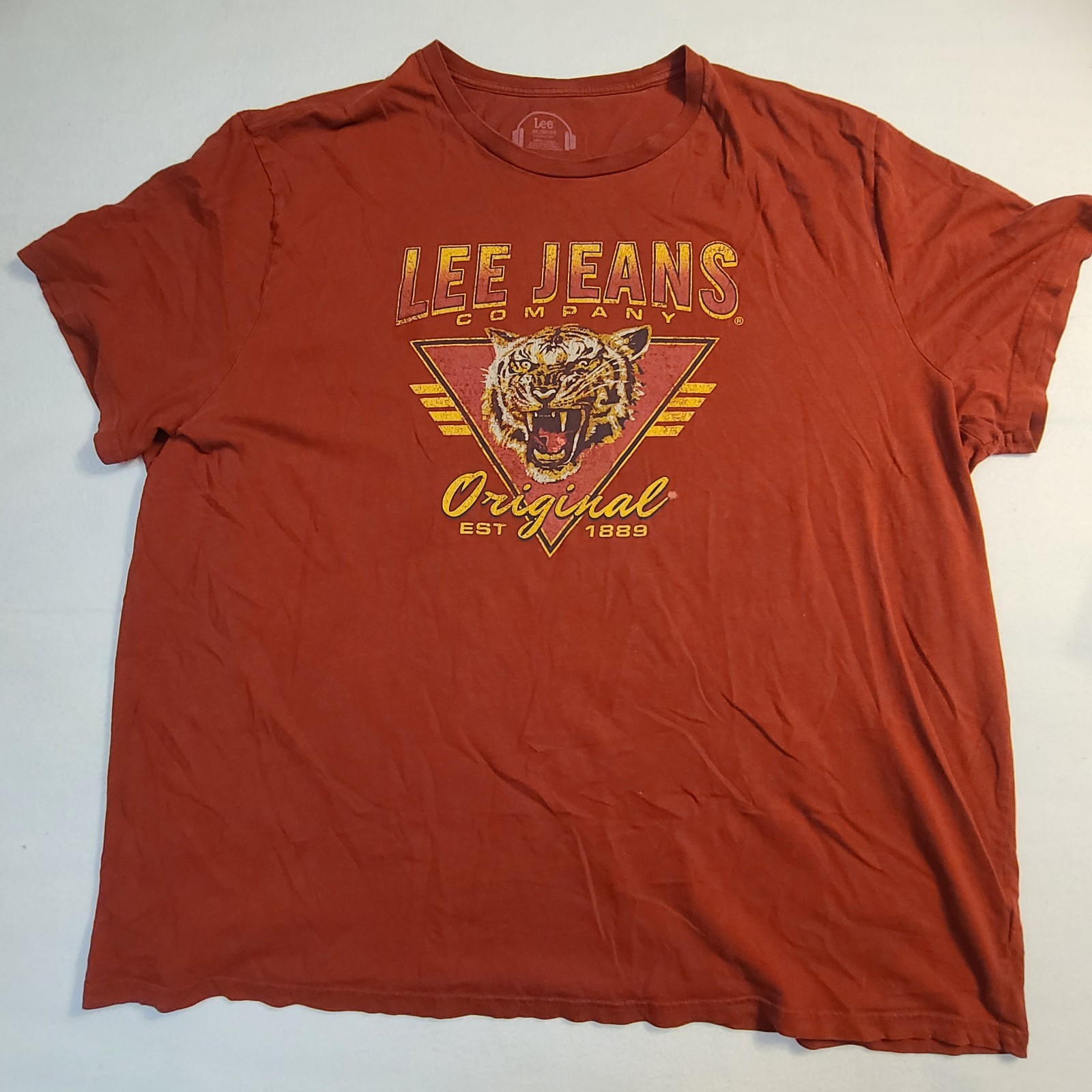Vintage Lee Red Tiger 3XL Graphic Logo T-Shirt Crew Neck Short Sleeve Tagless