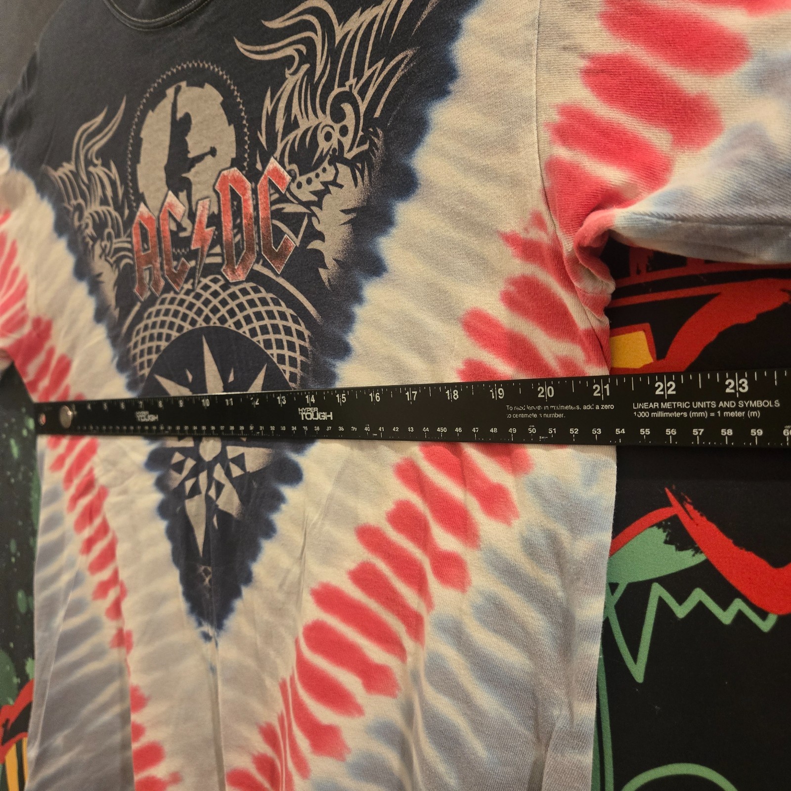 Vintage AC/DC Black Ice Pleated V Tie Dye Official 2008 Tour Concert Shirt Sz L