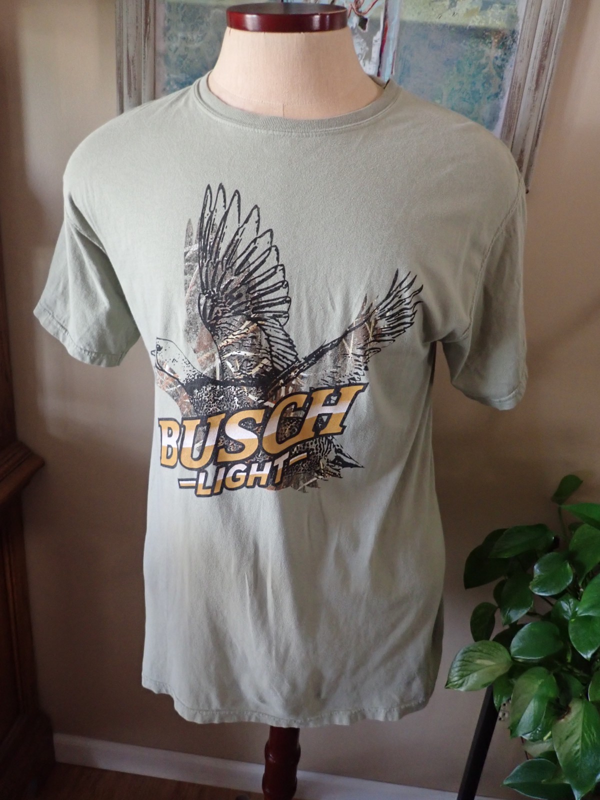 Busch Light Comfort Wash T-shirt