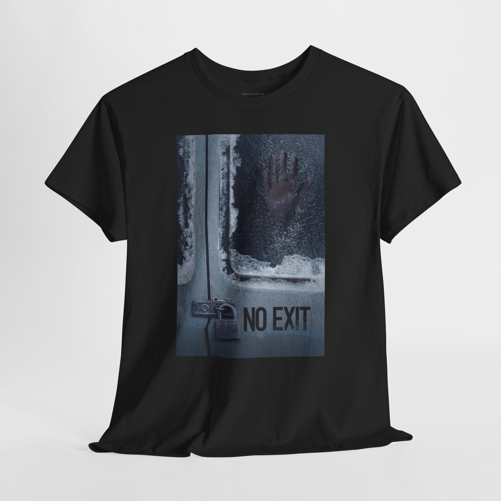No Exit (ver 2) 2022 Retro Movie Poster Horror Unisex Graphic T-Shirt