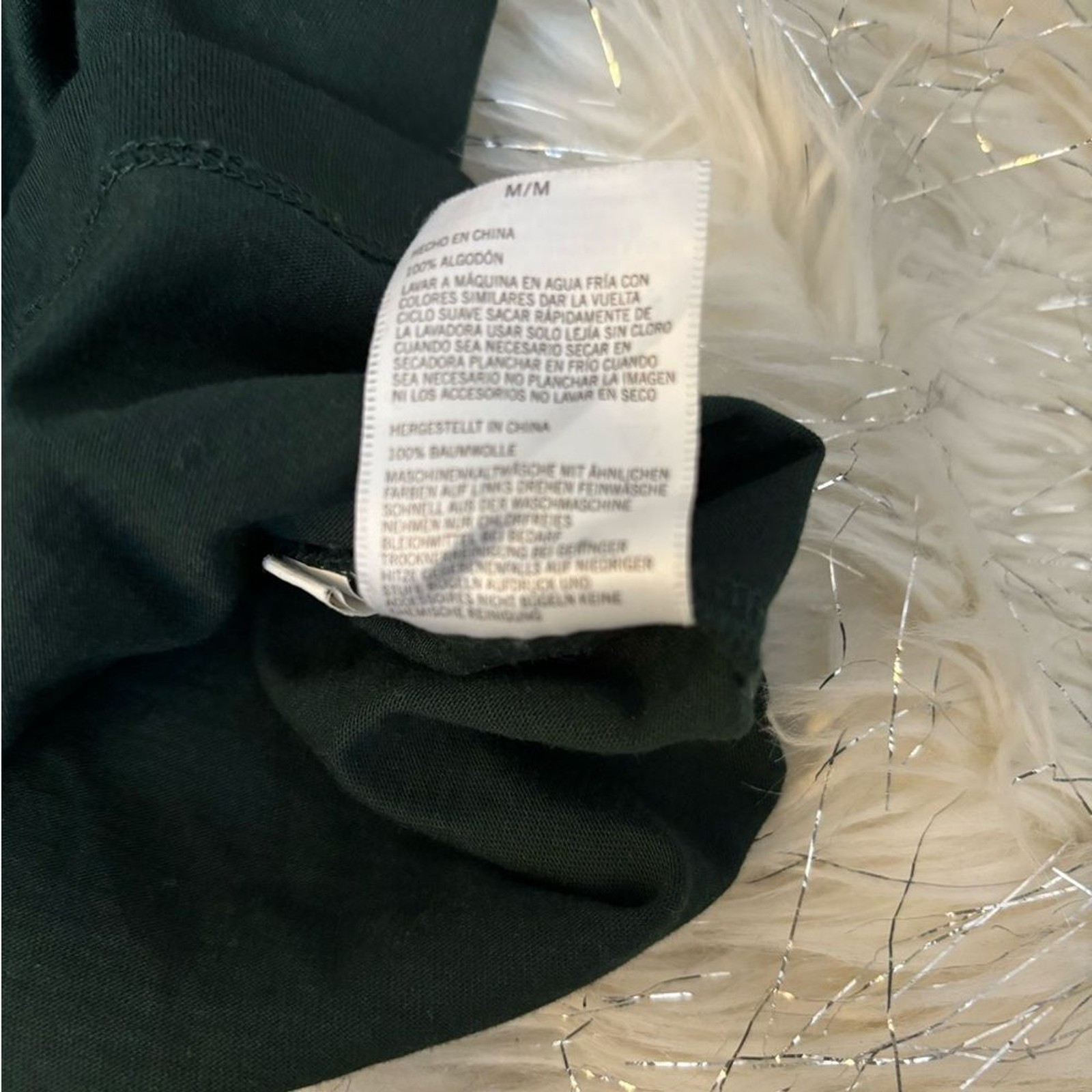 Nautica Men’s Round Neck Dark Green Long Sleeve Tee with Stripe Detail Size M