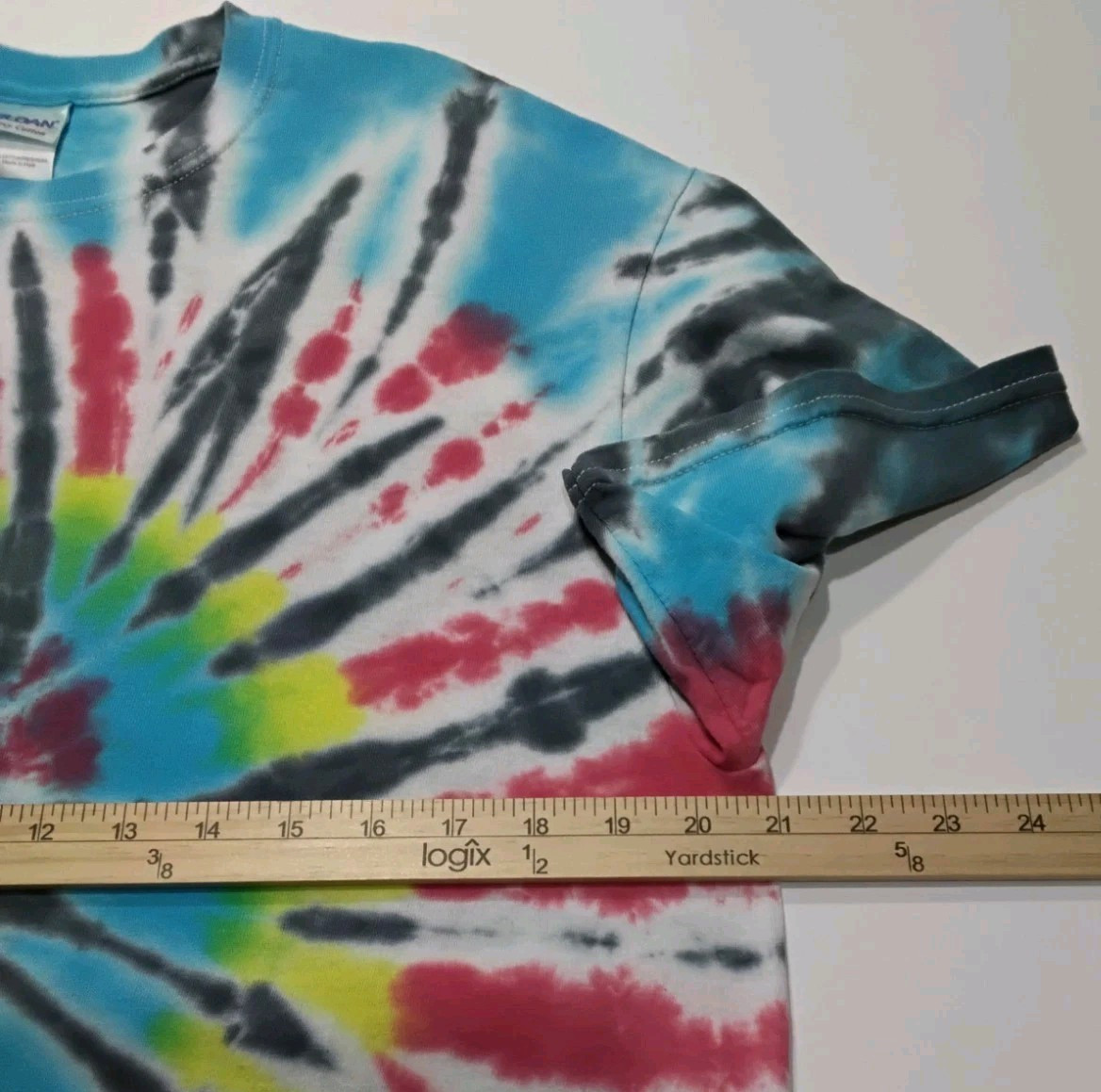 New Tie Dye Men’s T-Shirt Blue Red Adult Large Multicolor Summer Swirl Spiral