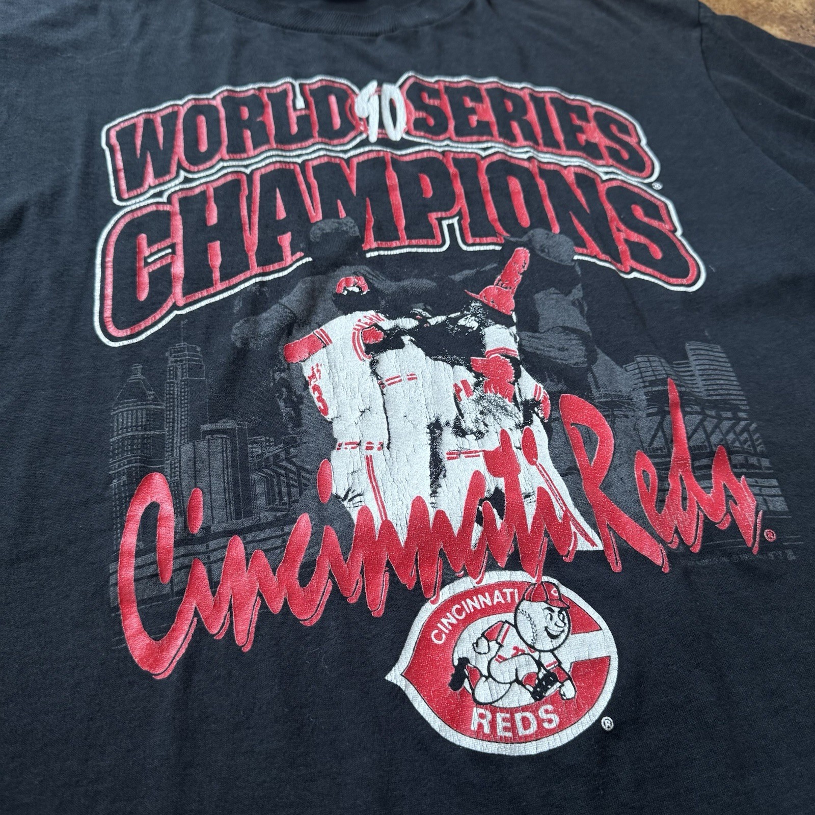 Vintage Cincinnati Reds 1990 World Series Champions T Shirt – Size LG – Logo 7