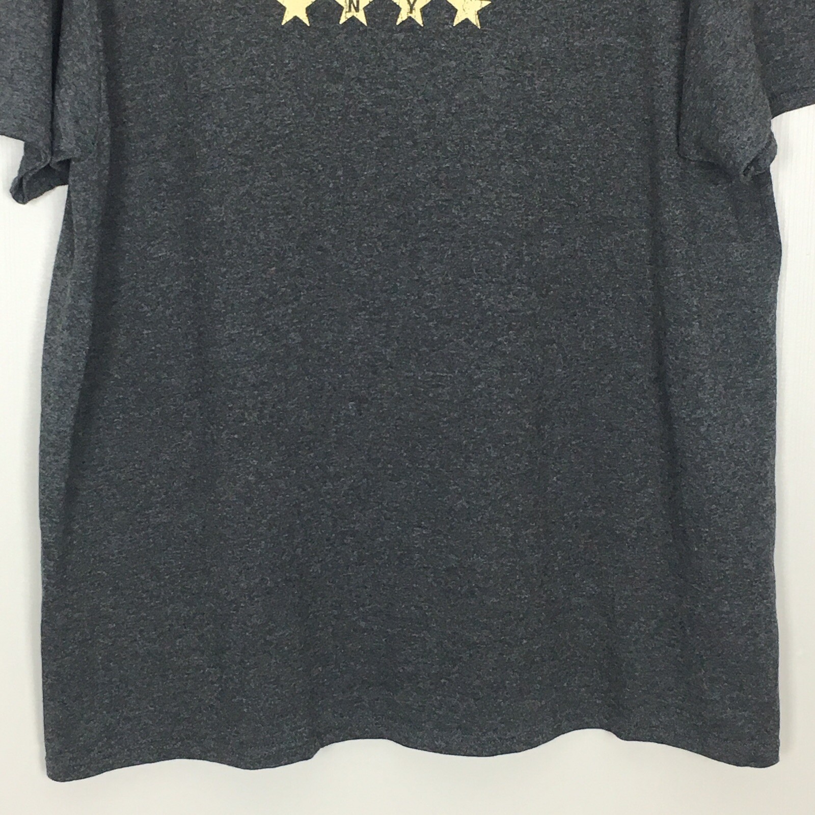 Delta Pro Weight Graphic T-Shirt Mens XL New York City Gray Crew Neck
