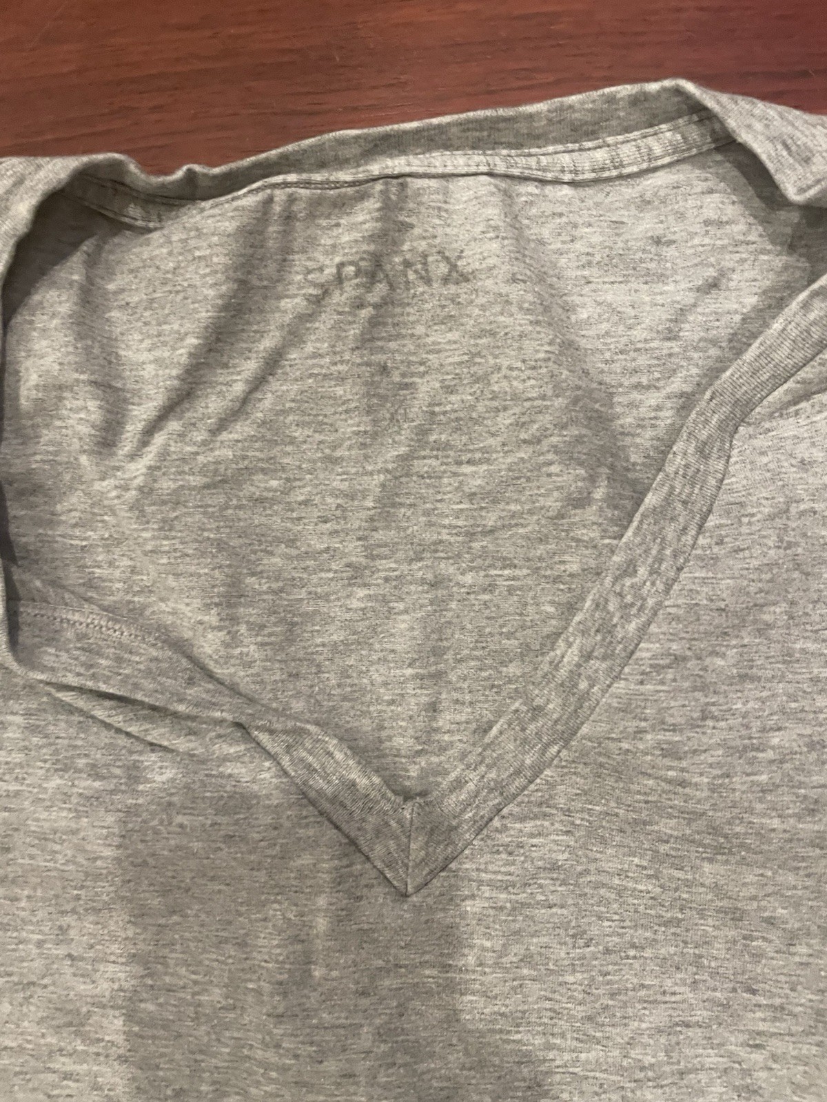 Spanx Compression Shirt – Sculpting V Neck Undershirt T-Shirt – Gray – XL