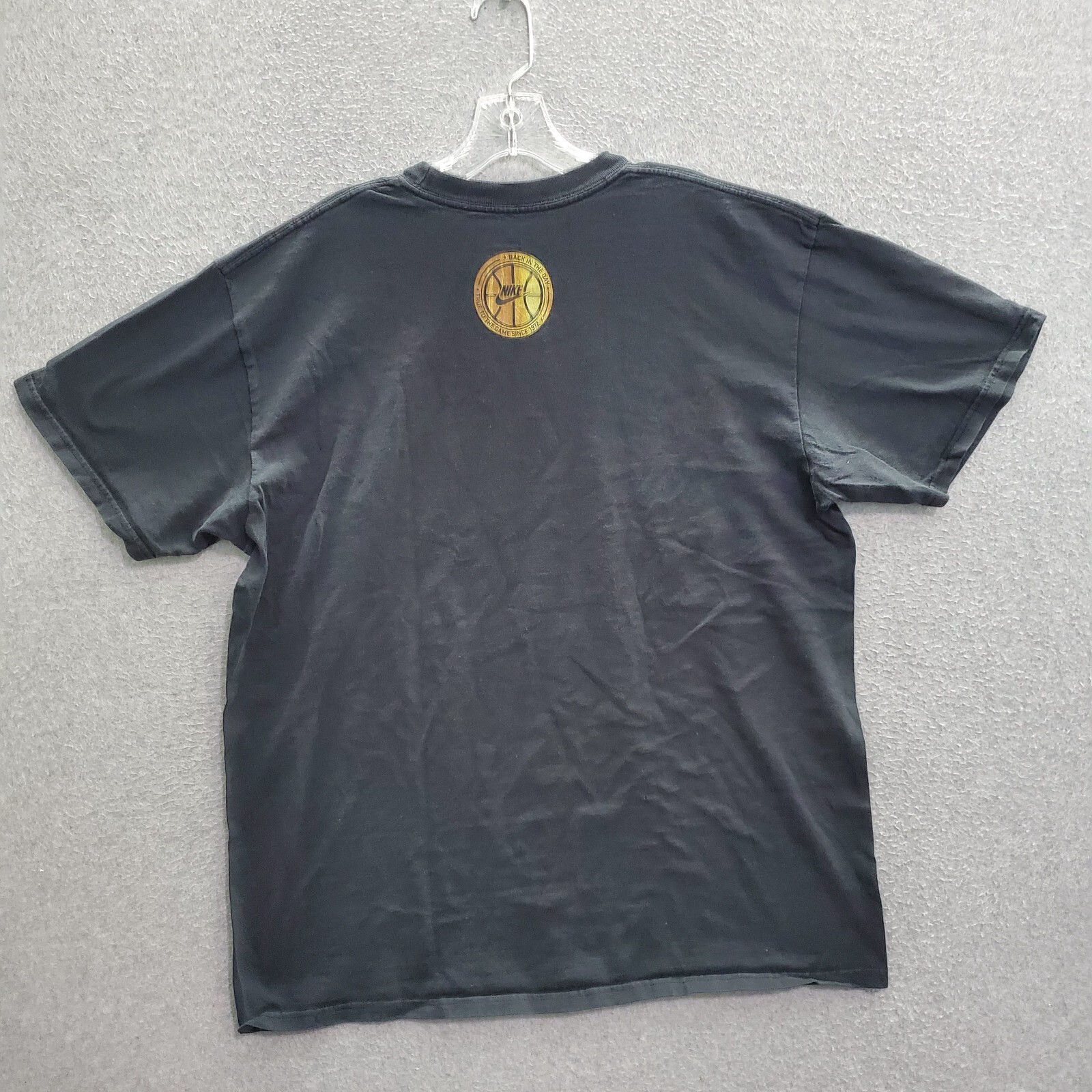 Nike Men Shirt Large Black Swoosh Logo True To The Core Basketball Crew Neck Tee