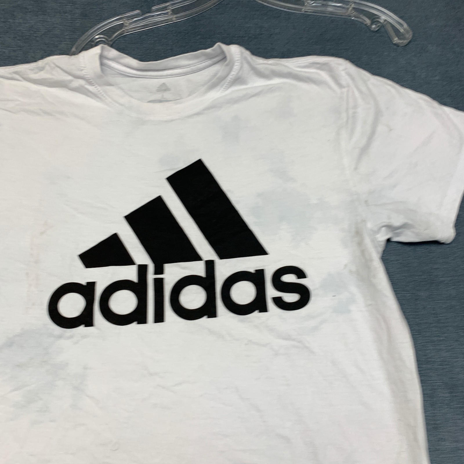 Adidas T Shirt Mens Large White Logo Short Sleeve Outdoor Travel Pullover Tee