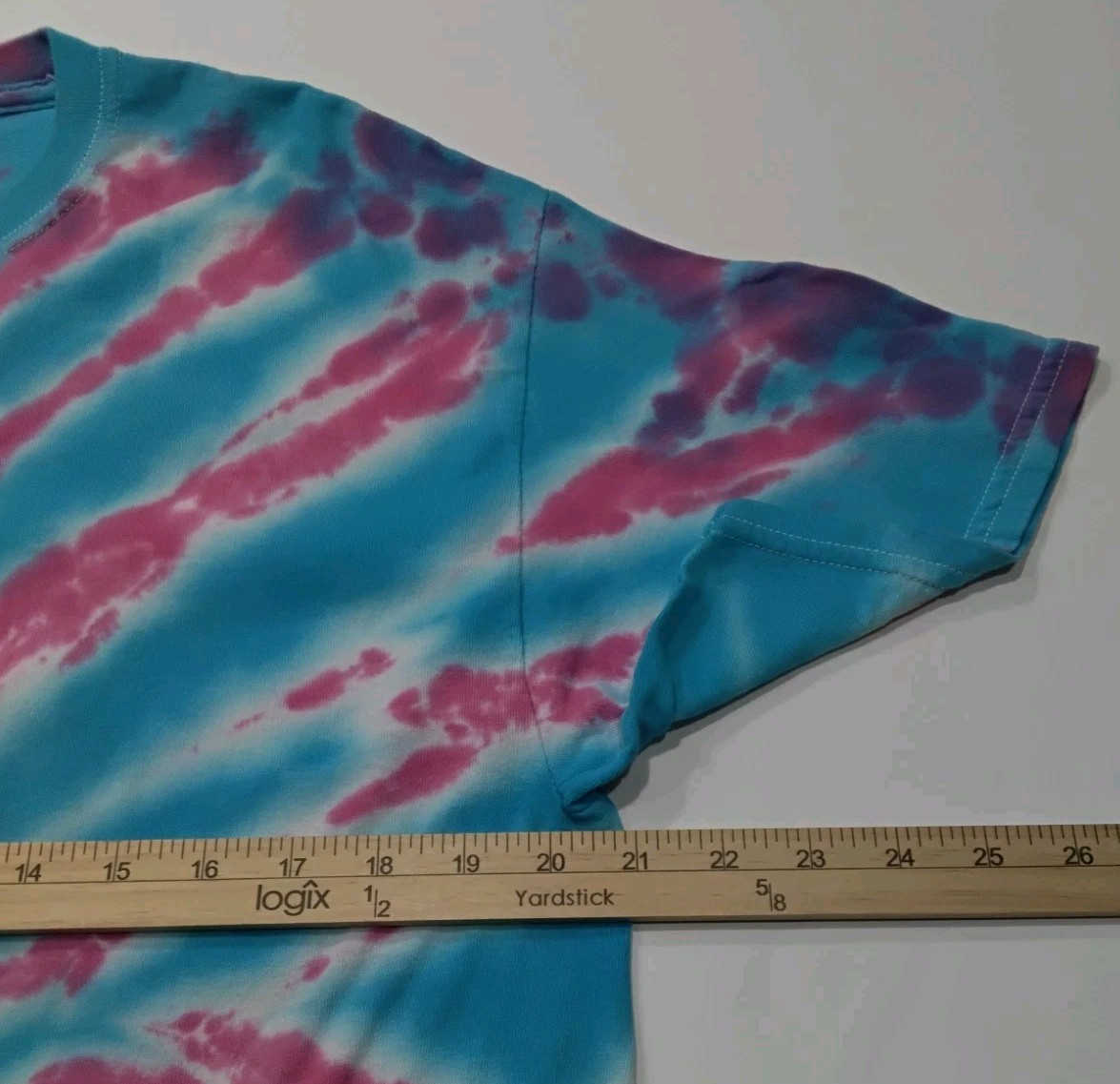 New Tie Dye Men’s T-Shirt Blue Pink Adult Large Multicolor Summer Spider