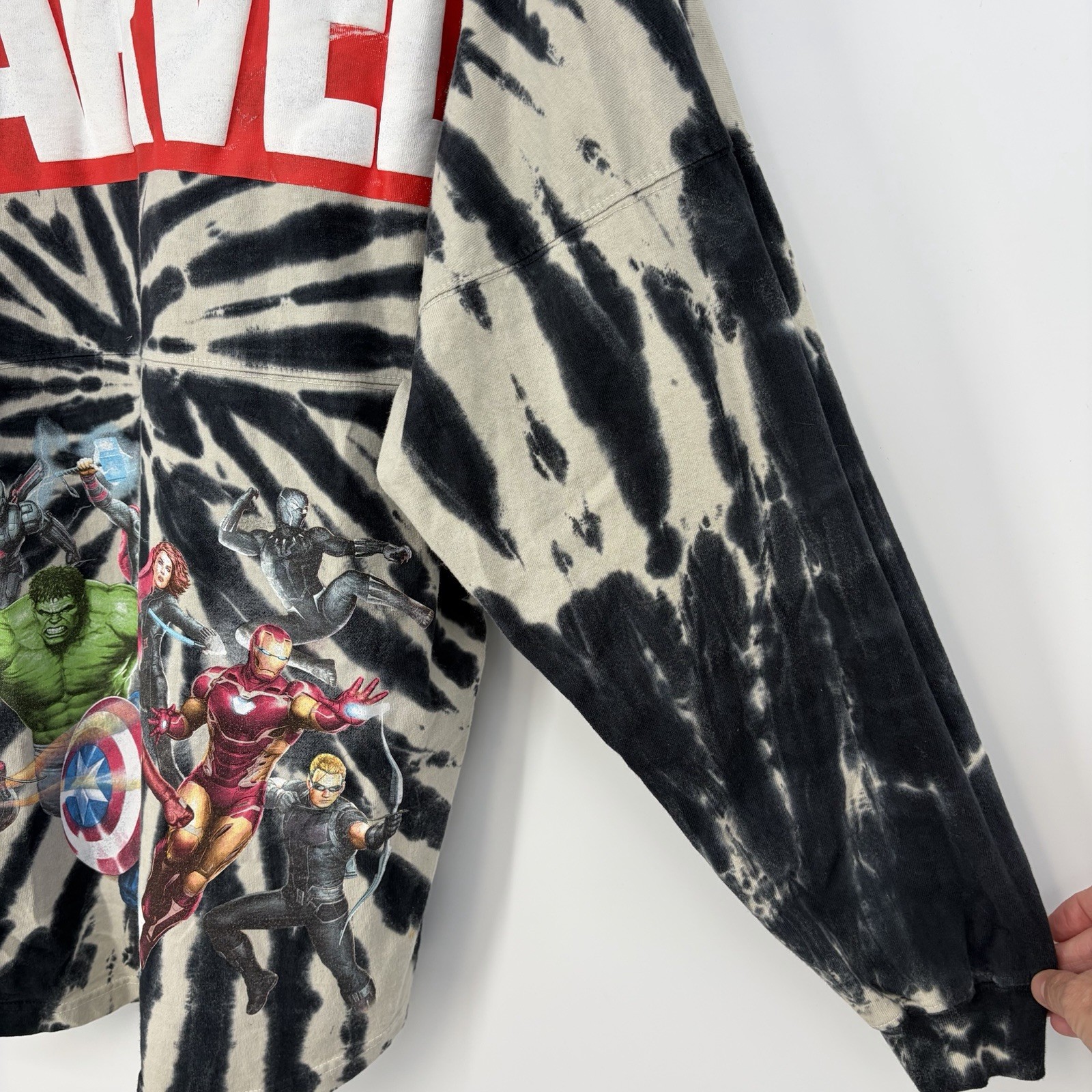 Marvel Avengers Tie Dye Shirt Mens XL Oversized Super Hero Spirit Jersey Disney