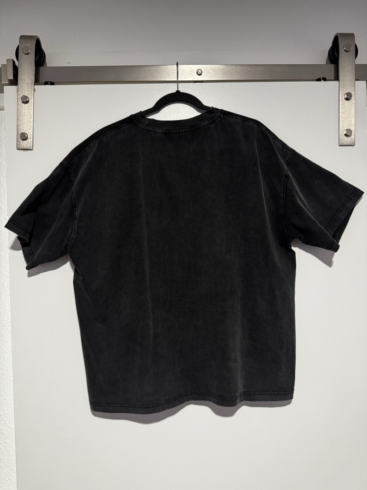 100% Authentic Vale Forever Exodus Bling Tee in black featuring a Bob Marley