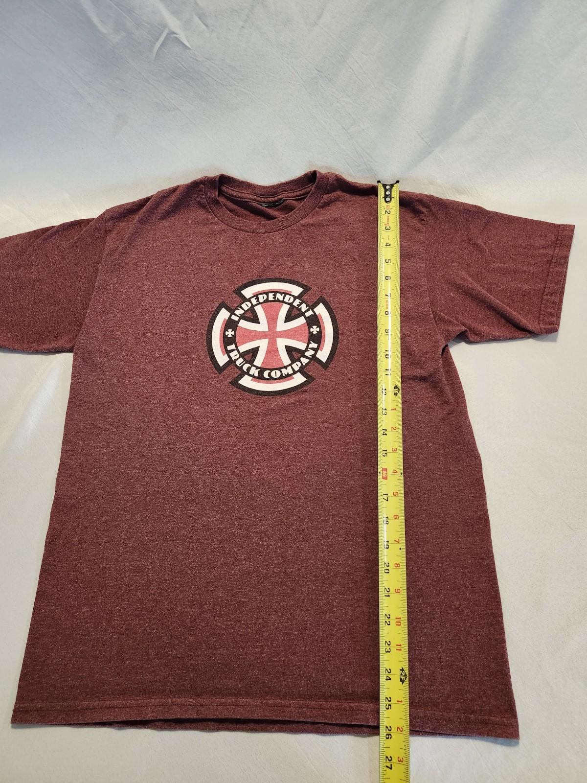 Vintage Independent Shirt Red Men Medium Trucks Iron Cross Skater 90s Y2K