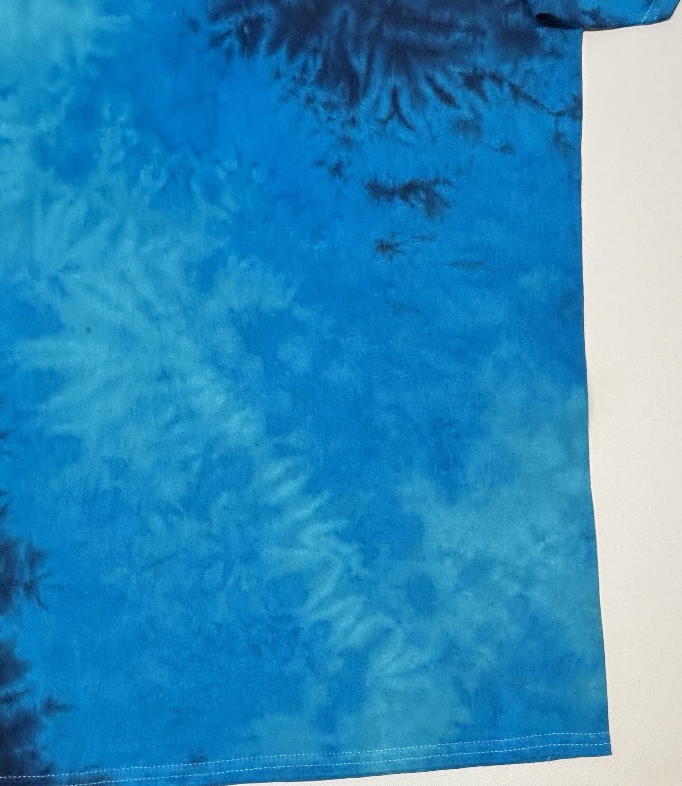 Gildan Handmade Tie Dye Unisex T-Shirt Size XL Multi Blue Scrunch Design Tee NEW