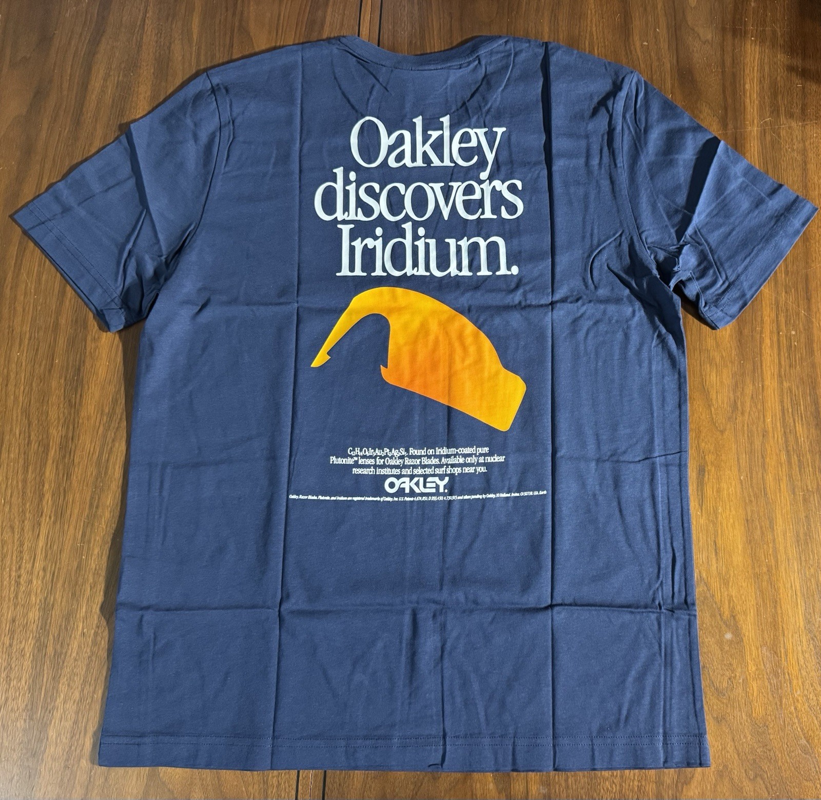 NEW Oakley Discovers Iridium Short Sleeve Tee Shirt Blue Mens XL Custom Fit NWT