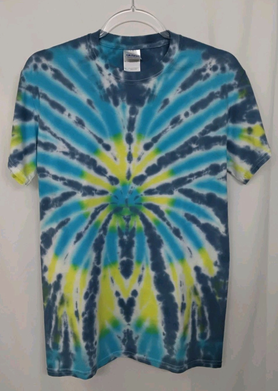 New Tie Dye Men’s T-Shirt Yellow Blue Adult Small Multicolor Summer Spider