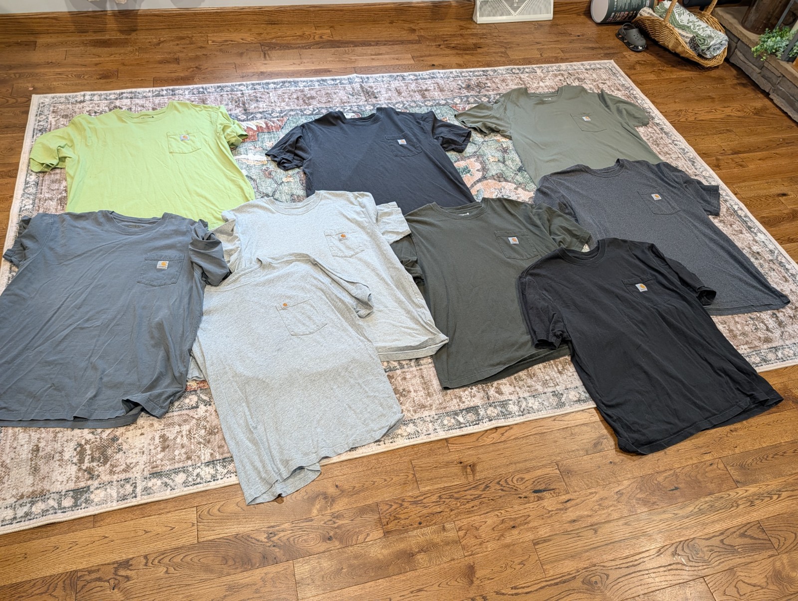Carhartt Men’s Solid Crew Neck Short Sleeve Cotton Logo T-Shirt LOT