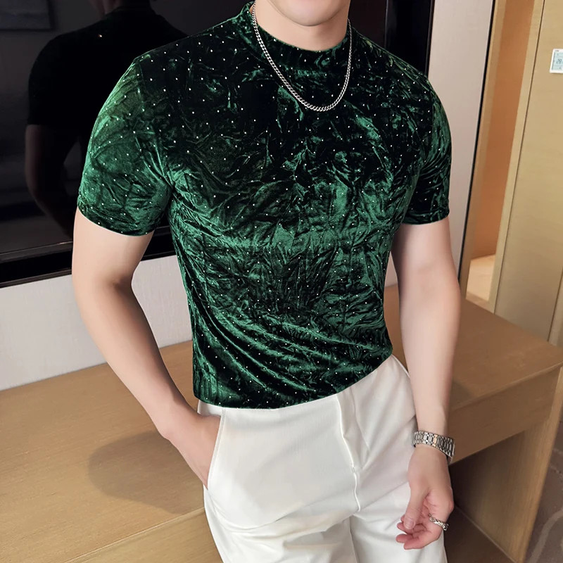 Summer Velvet Pleated Hot Stamping T-shirt for Men’s Fashion Versatile Slim Fit