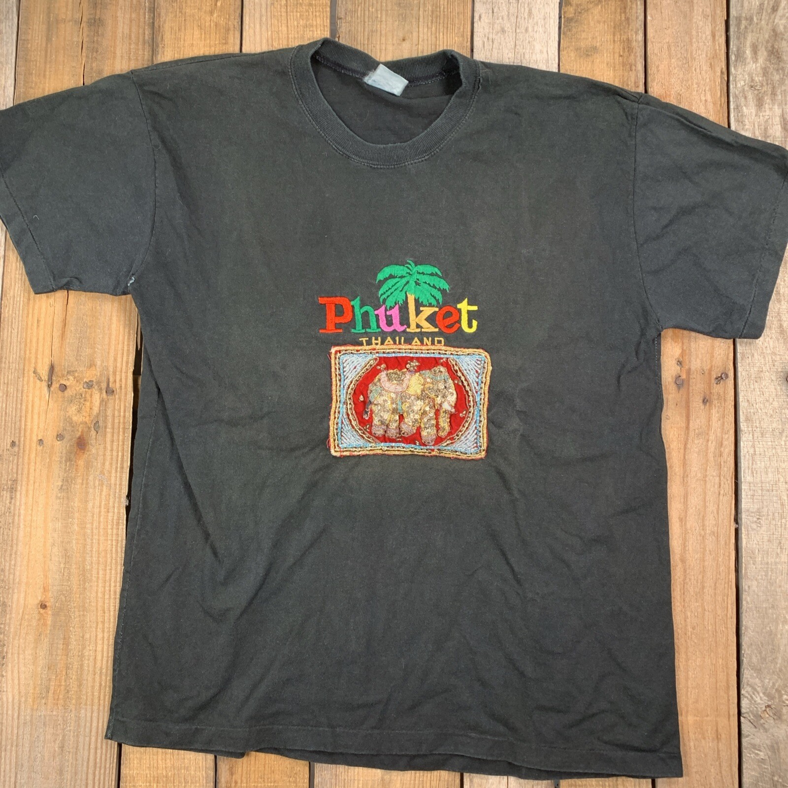 Phuket Thailand Beaded Embroidered 3D Elephant Mens T-Shirt Size L