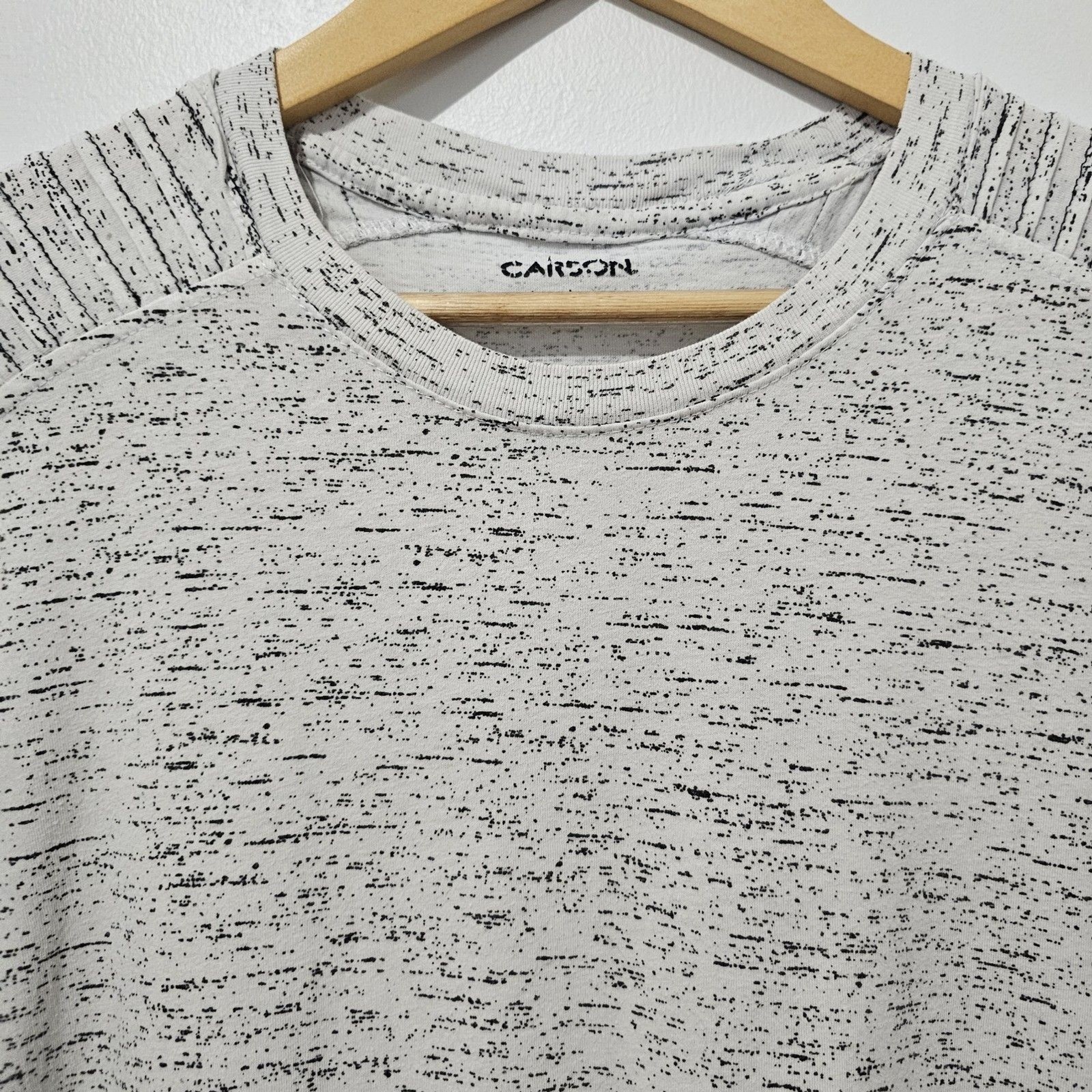 Carbon – T-Shirt SPaint Splatter Pleated Zipper – Size L – White Black – Cotton