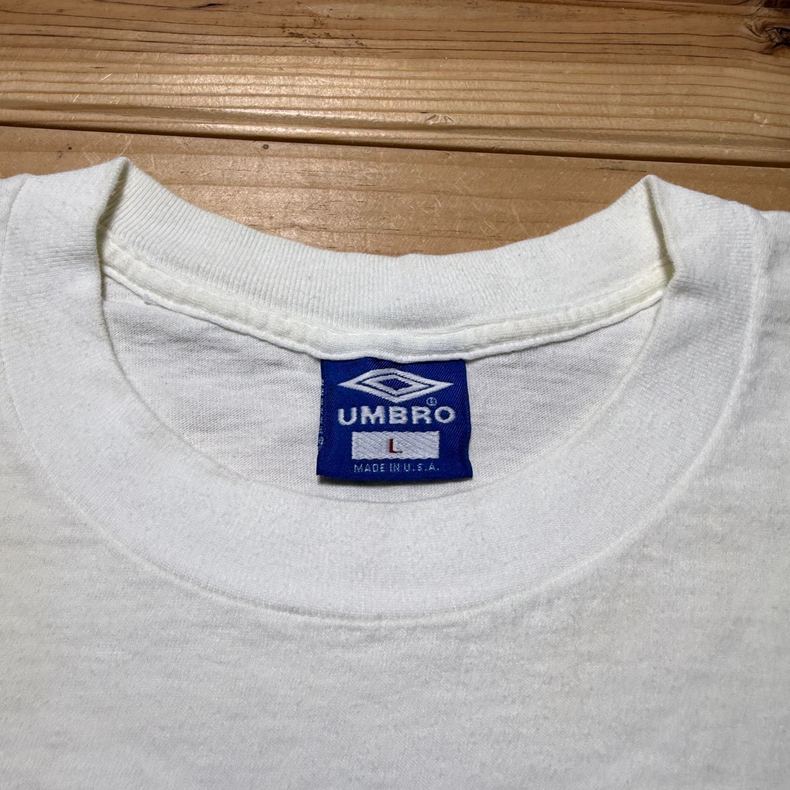 Vintage 90s Umbro Soccer To The Core Globe Sports Graphic T-Shirt USA – Large