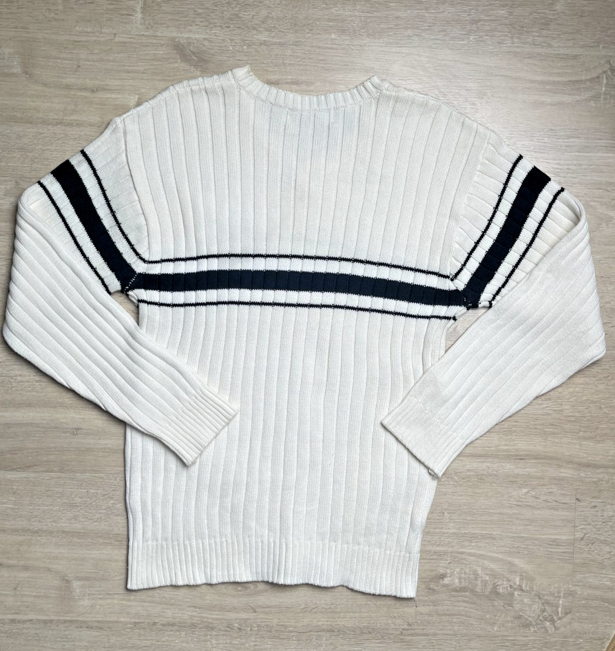 Vintage Bitch Skateboards V-neck knit sweater, Size Medium 90S