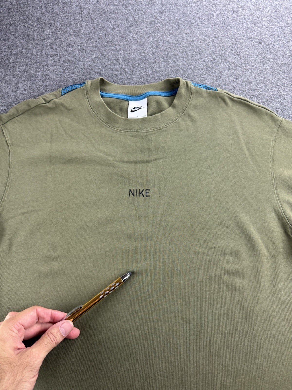Nike Sportswear T Shirt Size Medium Olive Green Mesh Back Pleated VTG Inspired