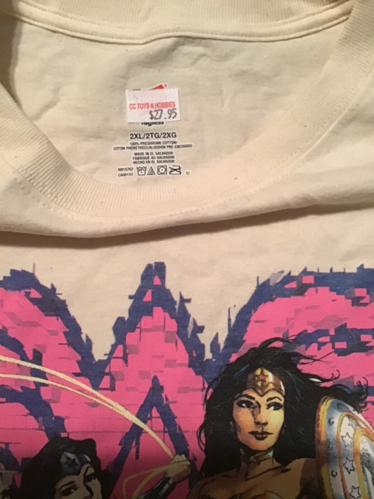 WONDER WOMAN OFF WHITE T-SHIRT 2X- LARGE 2019 HEAVY- COTTON PRE SHRUNK NEW!!