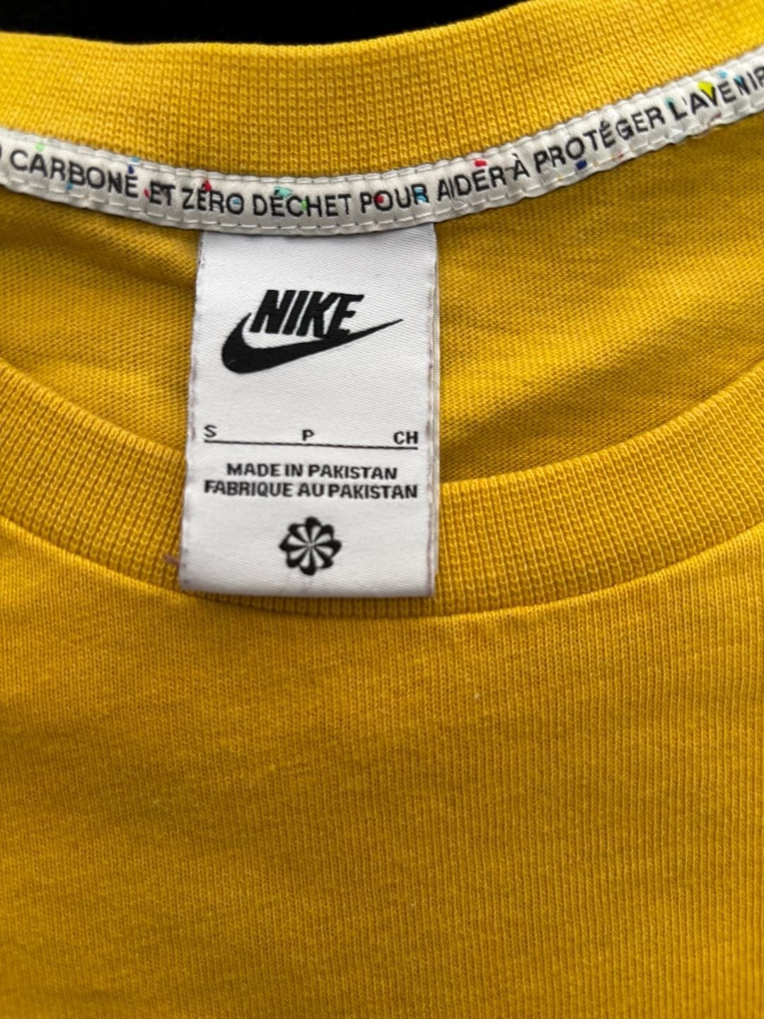 Nike Sportswear Revival Move To Zero Heavyweight T-Shirt in Vivid Sulfur