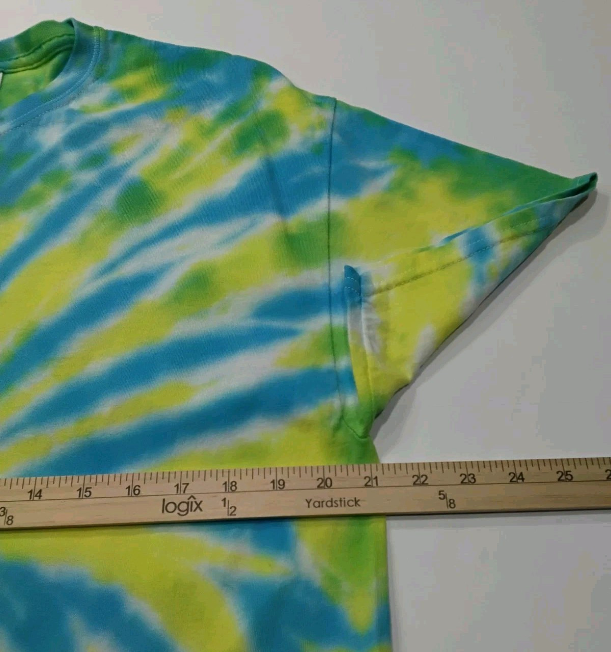 New Tie Dye Men’s T-Shirt Blue Green Adult Large Multicolor Summer Spider