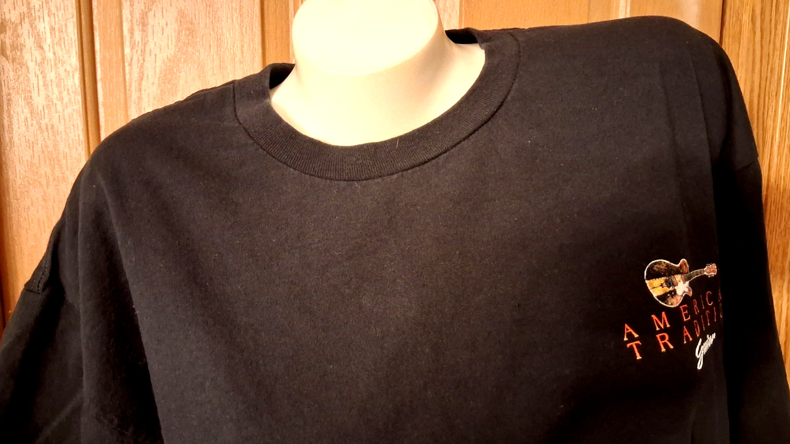 Delta Pro Weight Black Graphic Tee American Tradition Guitar Size XL
