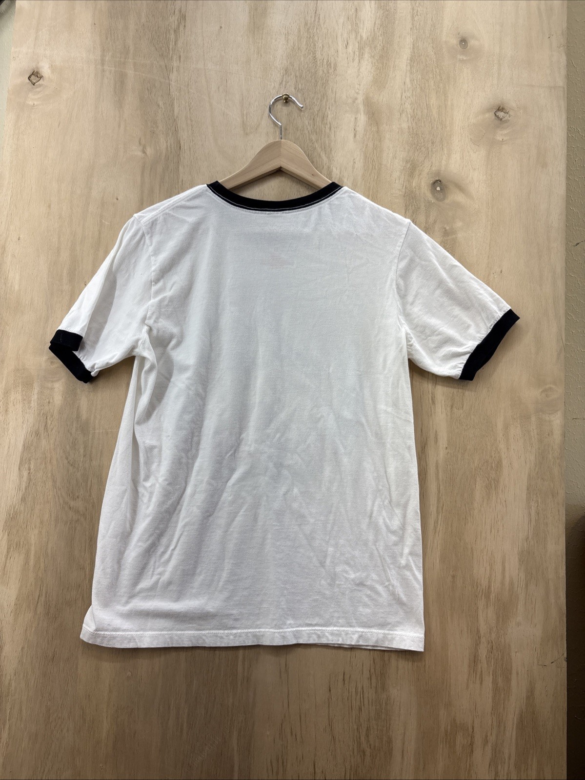 Wonder Woman Retro Air Brush Style Big Portrait White Ringer T-Shirt Size M
