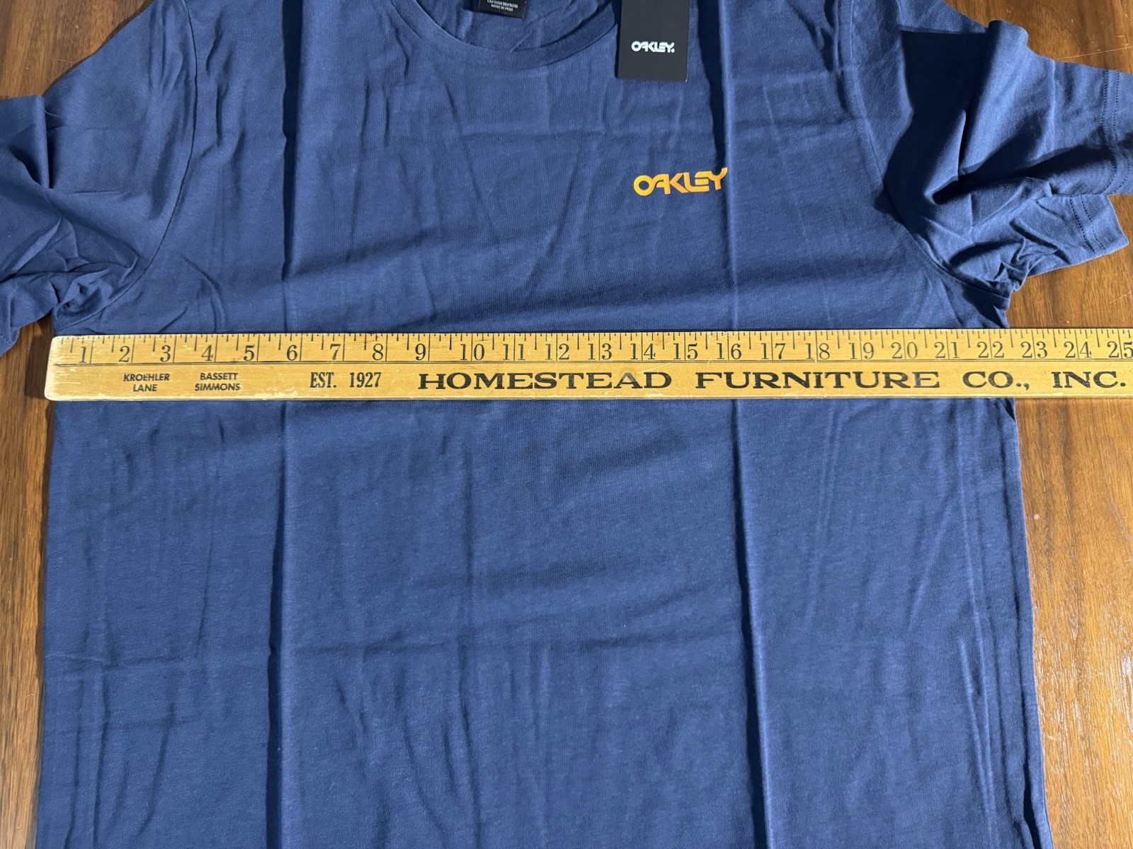 NEW Oakley Discovers Iridium Short Sleeve Tee Shirt Blue Mens XL Custom Fit NWT