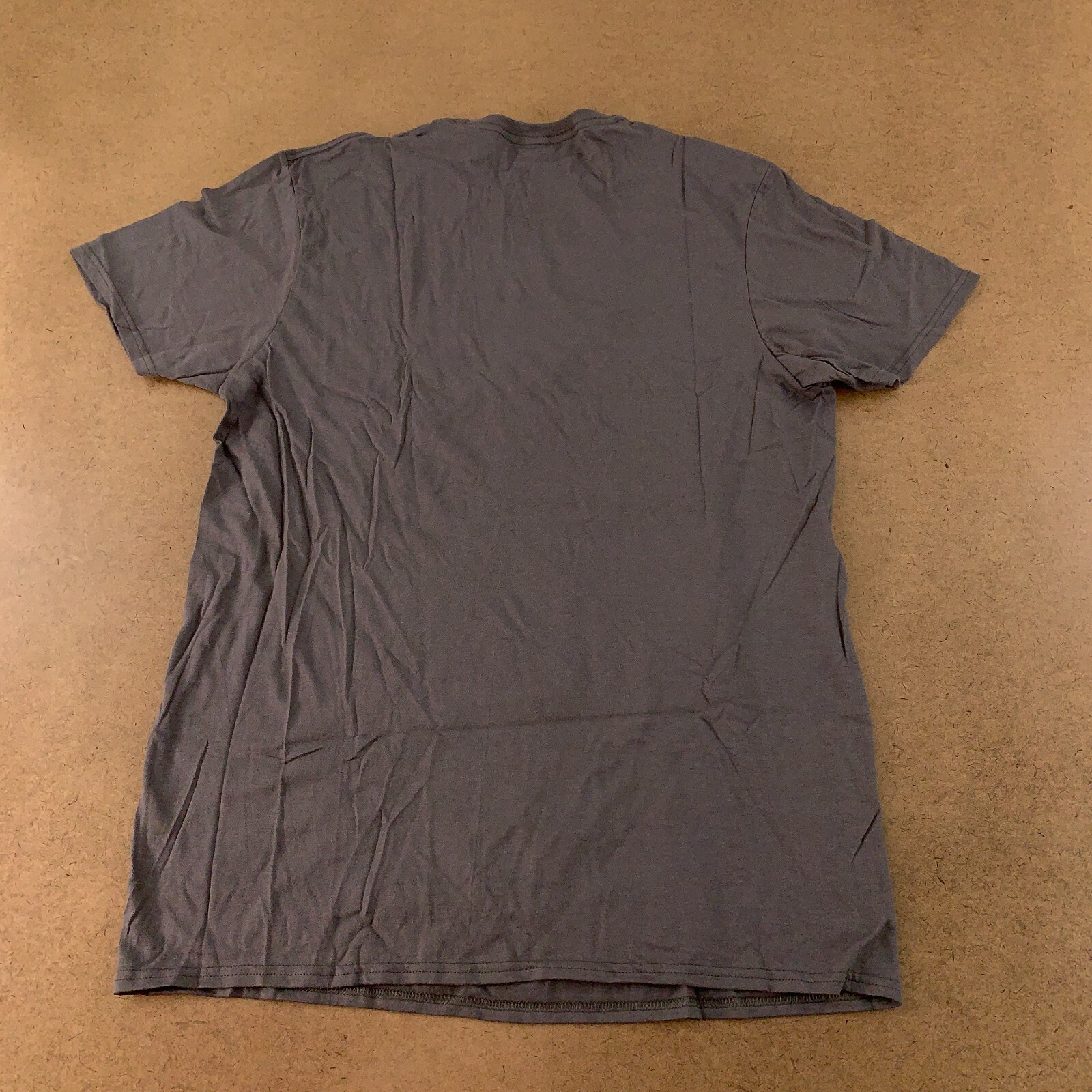 DC Comics The Flash Men’s Size Large Charcoal Gray Graphic Short Sleeve T-Shirt