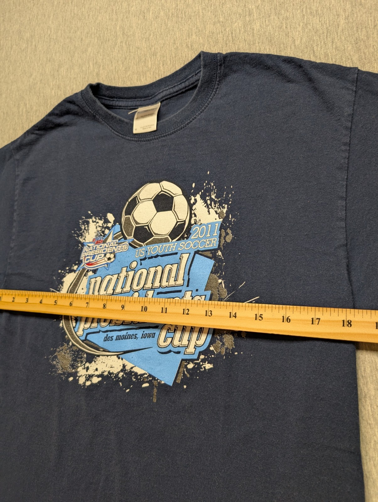 2011 Youth Soccer National Presidents Cup Des Moines Iowa Size Medium Blue