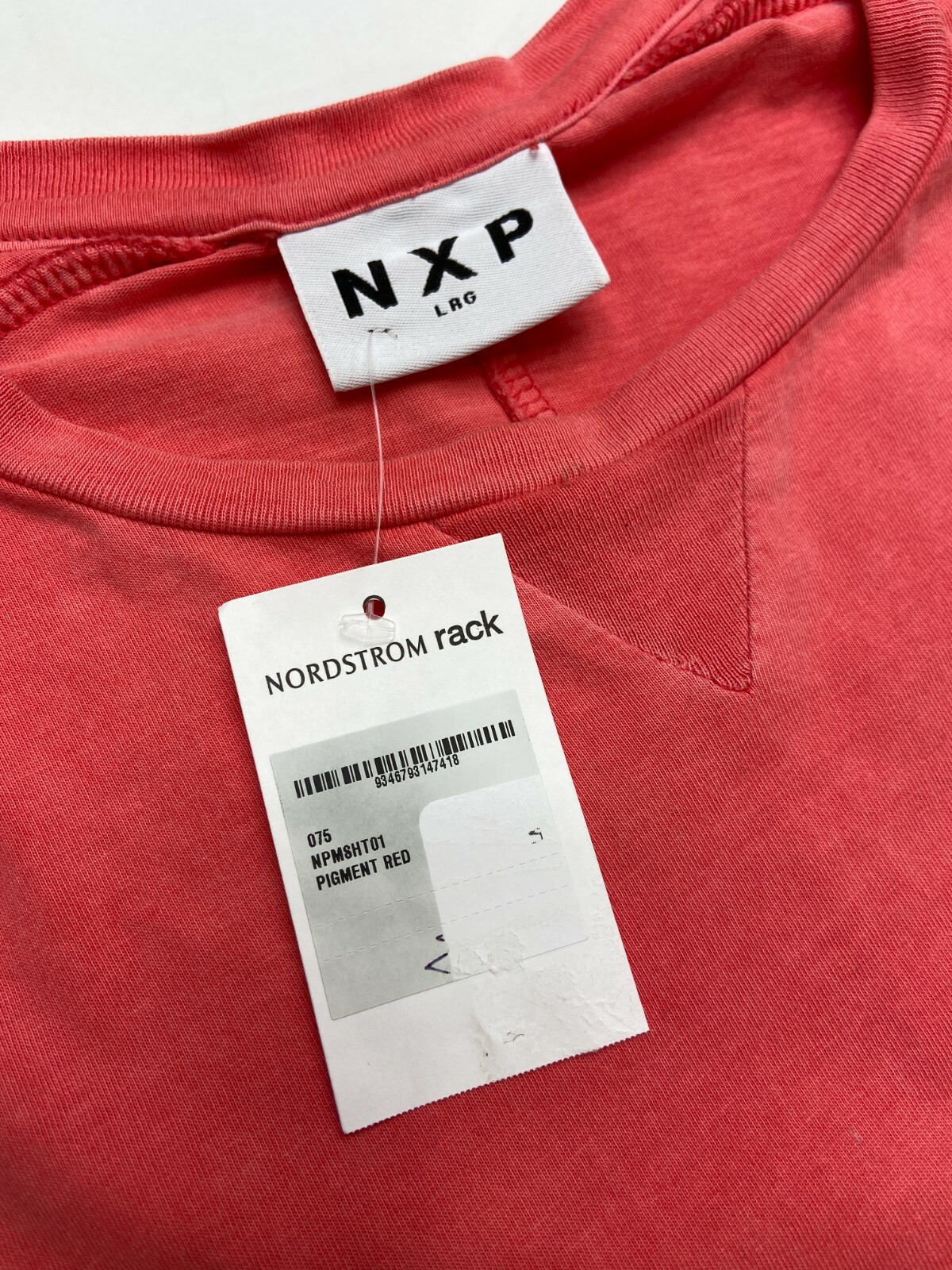 NXP Men’s Orange Silhouette Pleated Short Sleeve T-Shirt Size Large NWT