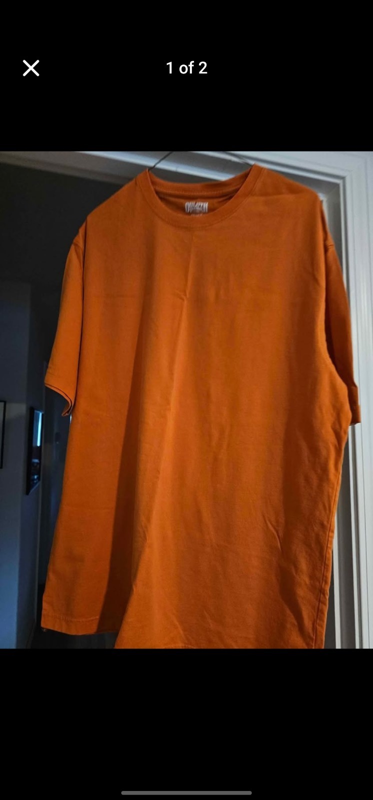 your choice! Duluth men’s Tee Large cotton. Army green, orange or green