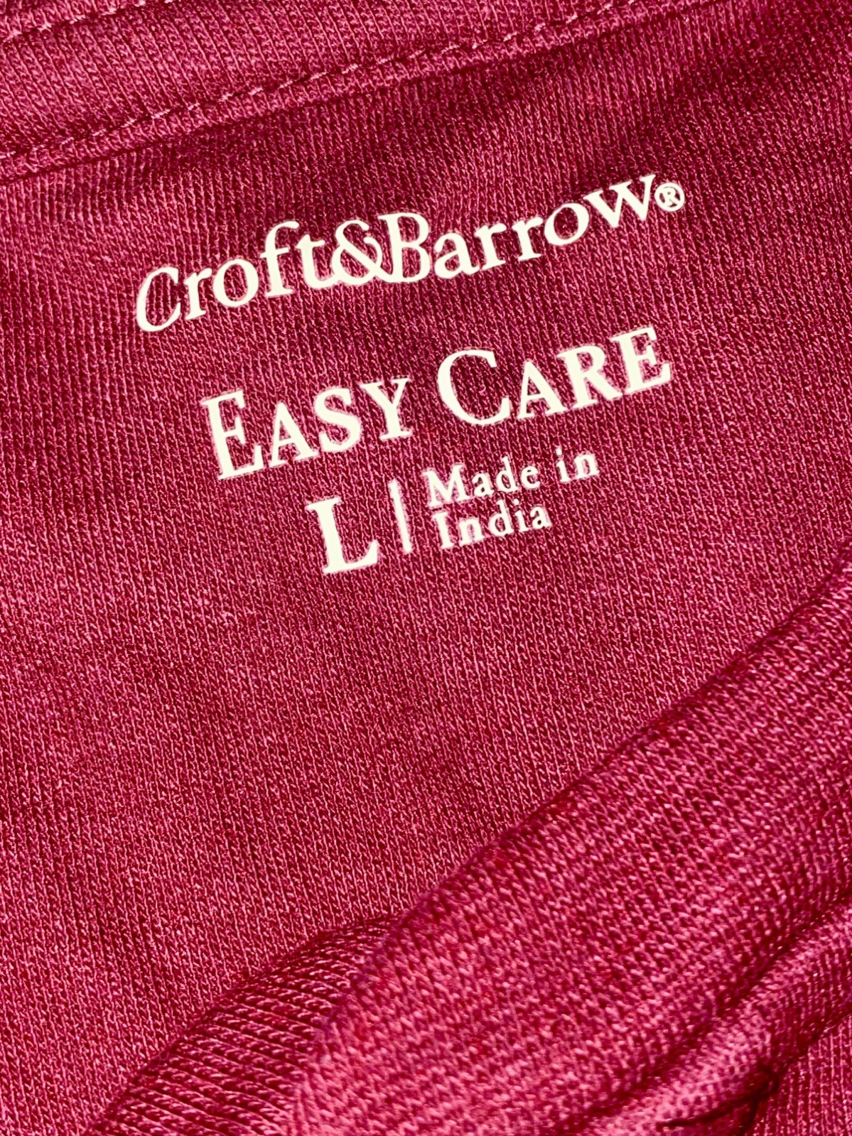 Croft & Barrow Men’s Easy Care Long Sleeve Henley T-Shirt – Size L – Red