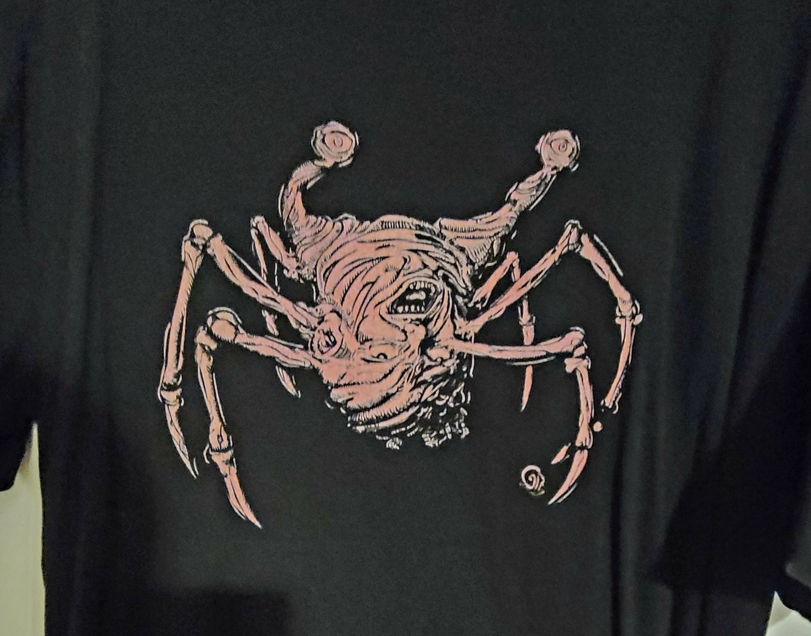 The Thing Horror Movie Spiderhead XL 2020 T-shirt Rare LTD John Carpenter’s