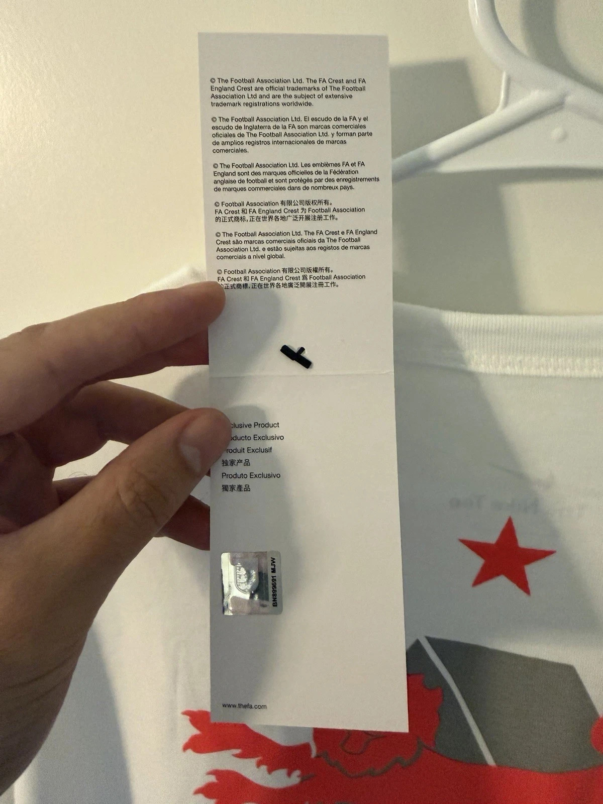 PALACE NIKE ENGLAND T-SHIRT WHITE Ready to ship!!! size M!!