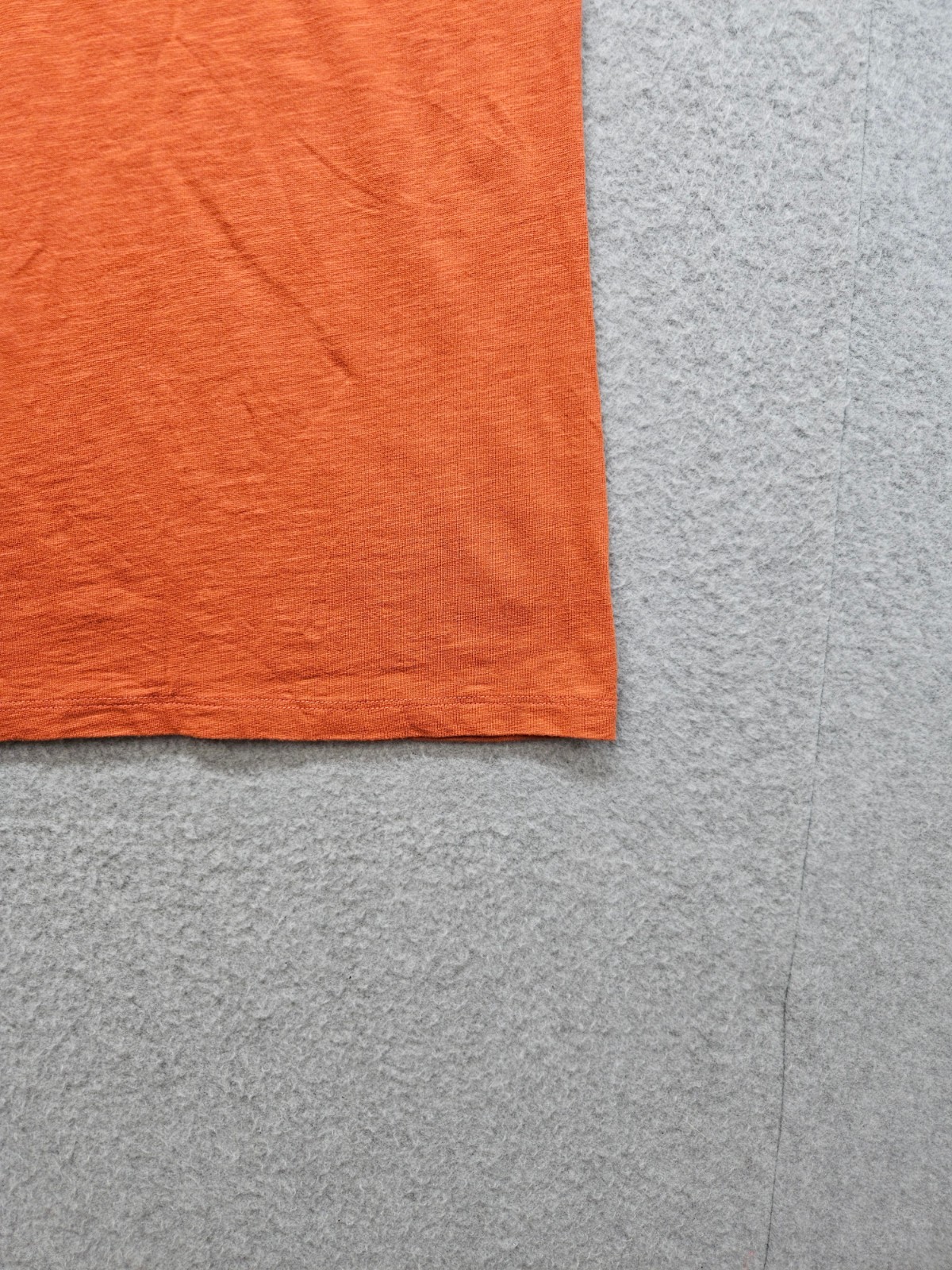 Max Studio Men T Shirt M Burnt Orange Short Sleeve Pocket Moisture Wicking Tee