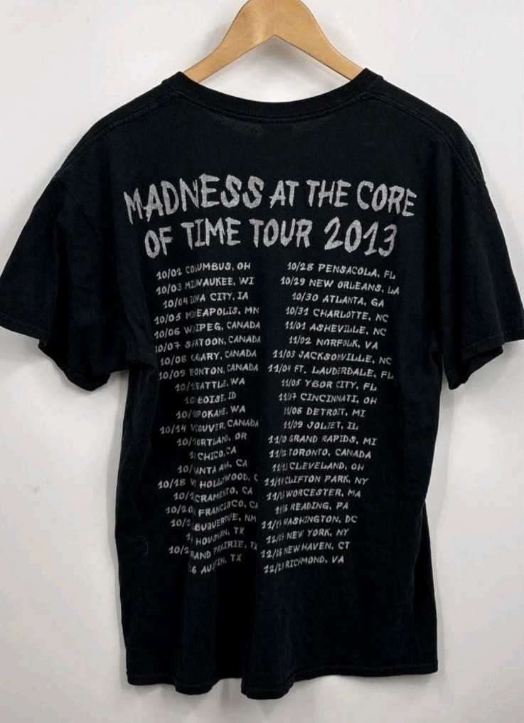 Gildan Men’s Black GWAR Madness At The Core Of Time Tour 2013 T-Shirt Size Large