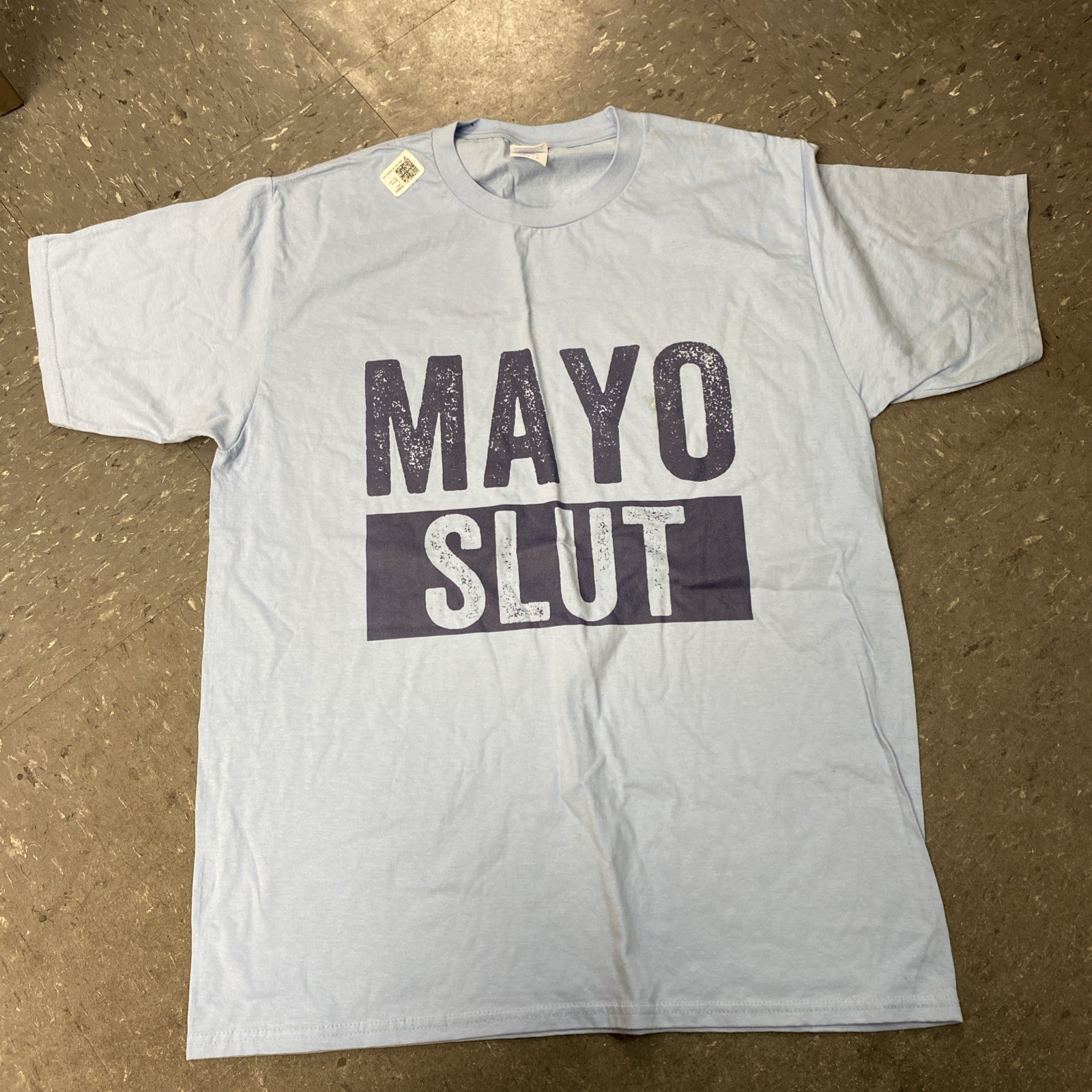 Mayo Slut – Funny Tshirt New Large