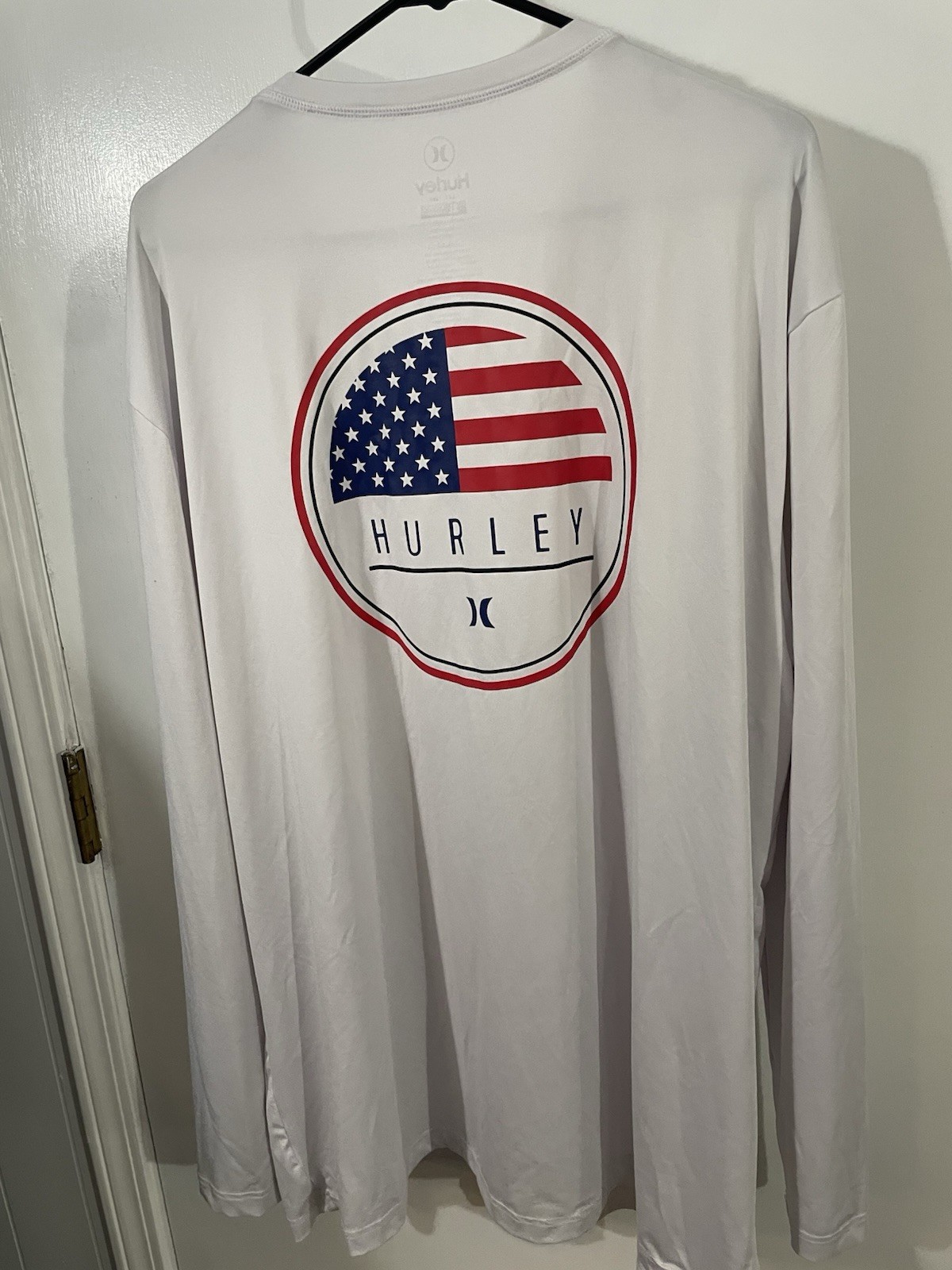 Hurley Long Sleeve Sun Shirt Size XL Polyester Spandex PreOwned Good