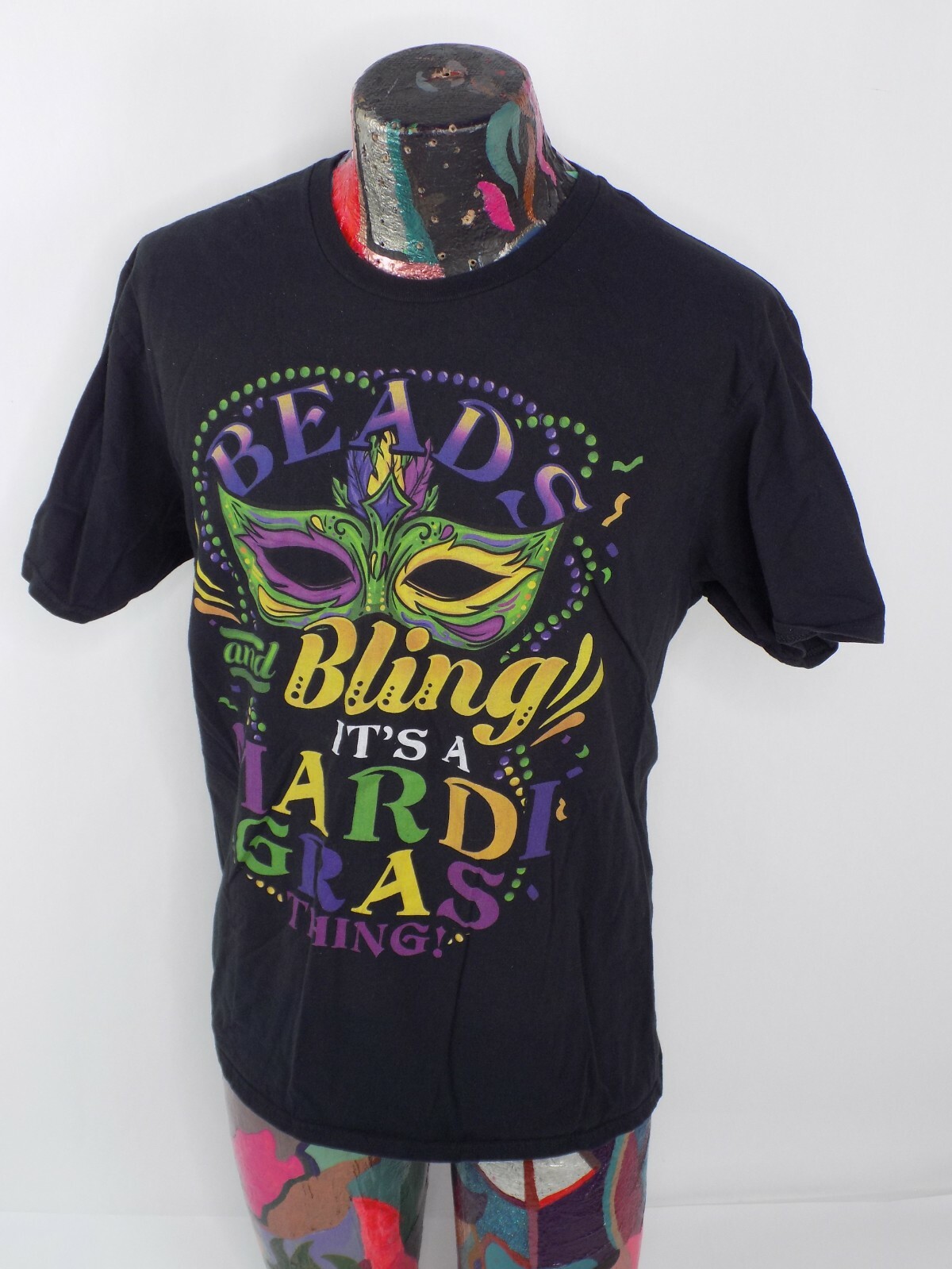 Beads And Bling Its A Mardi Gras Thing Tee T-Shirt Size Large